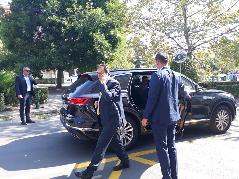 239513895_438900347294798_3211470917117243806_n