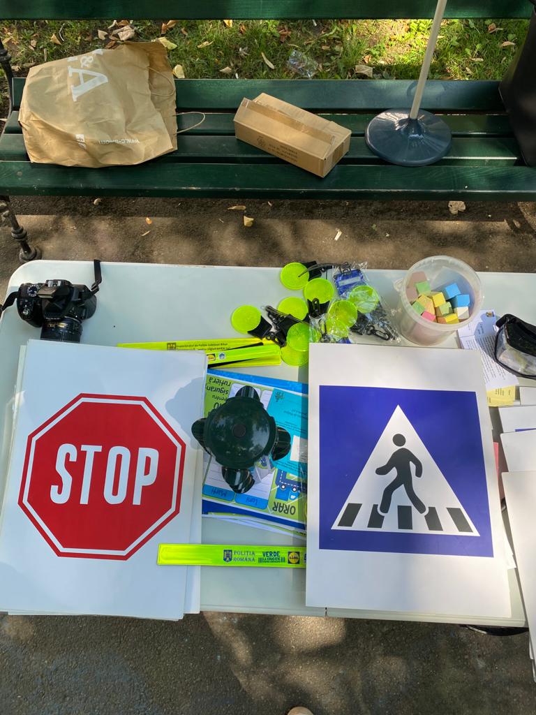 2f370727-4186-4713-b663-a19c82a0f398