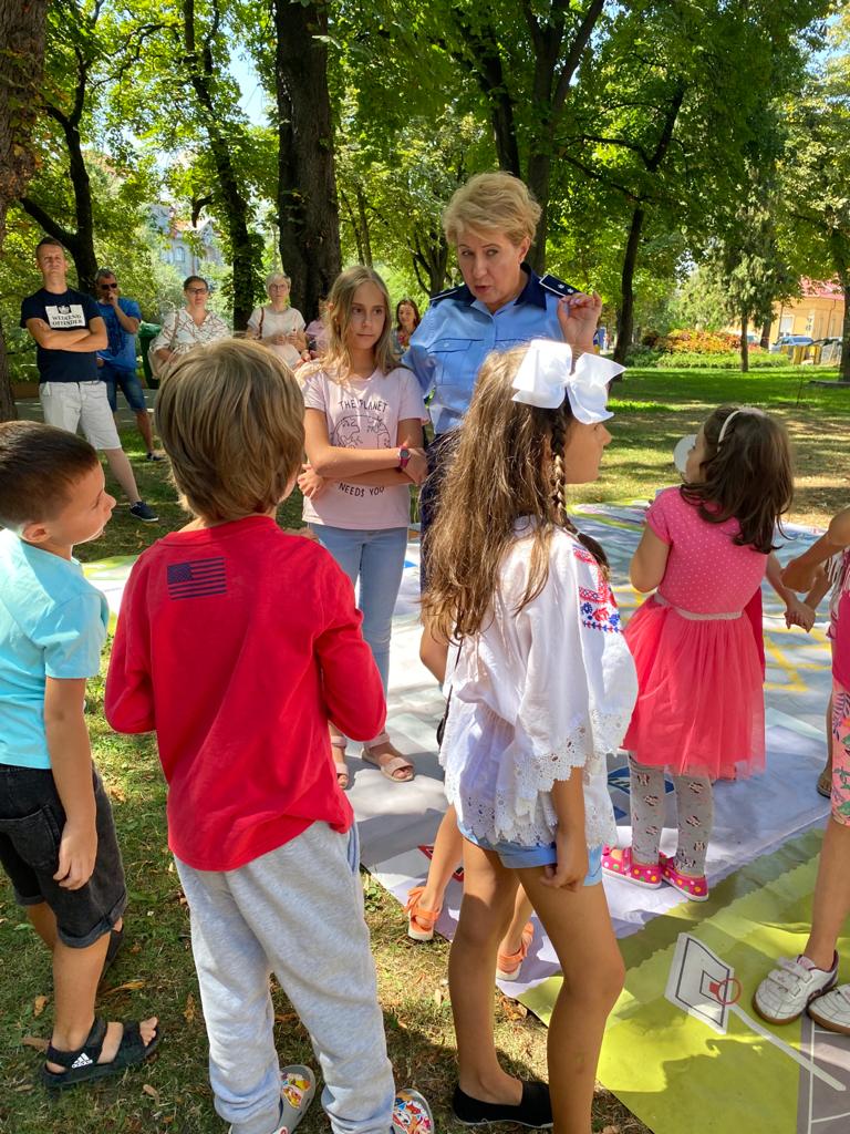 98dcbe96-2312-4d72-a680-091a75944018