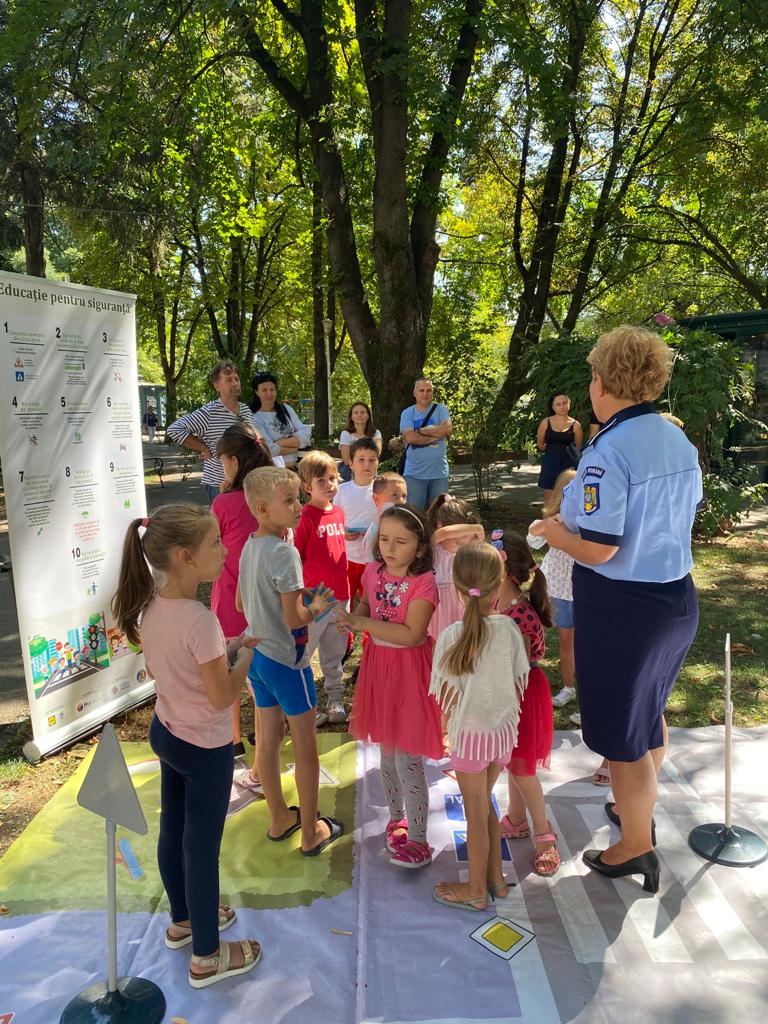 f41469c9-91c8-4cc6-bf87-c81450b49271