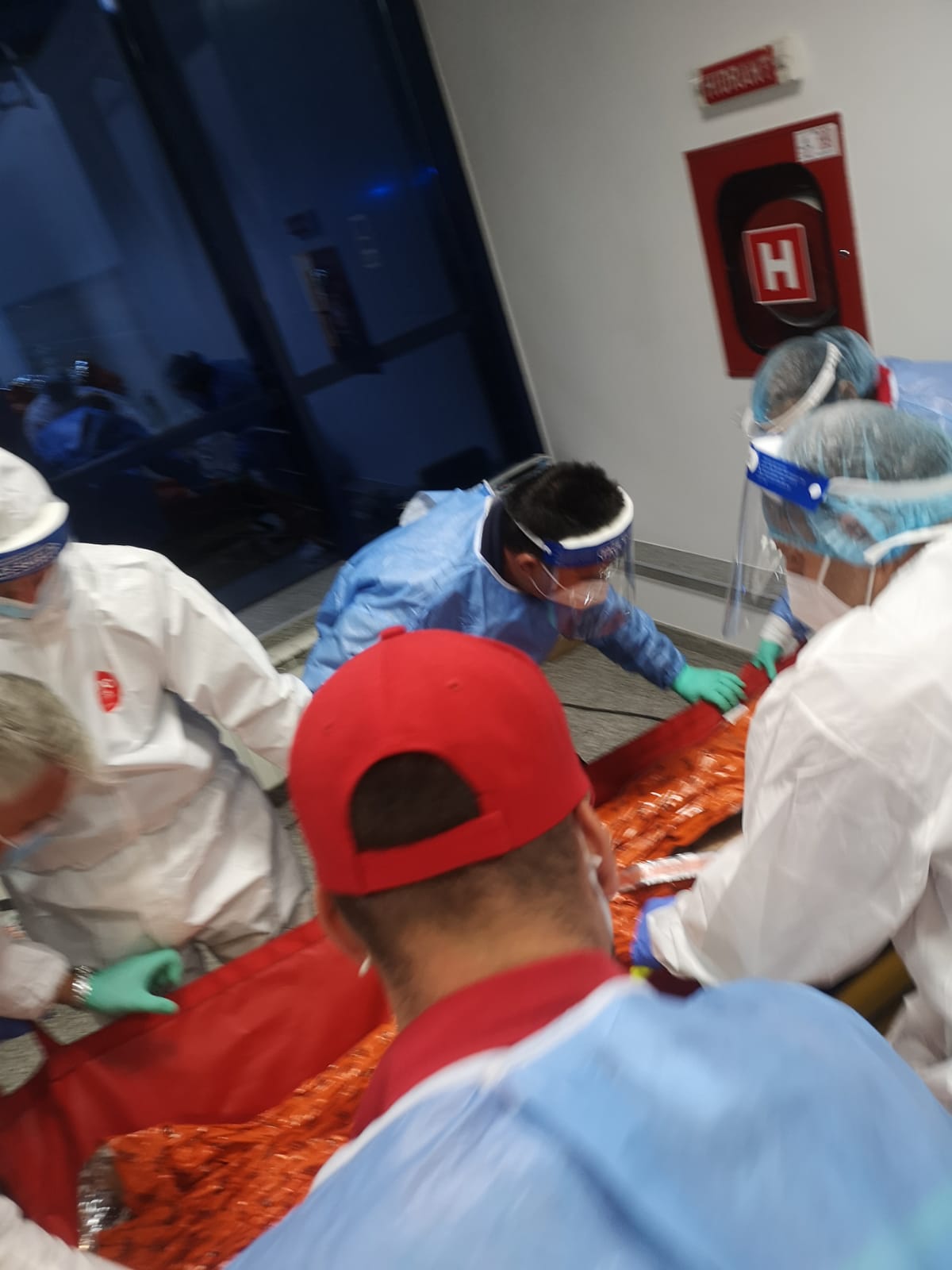 c63c7033-7cb2-435f-bd48-66cd21930107