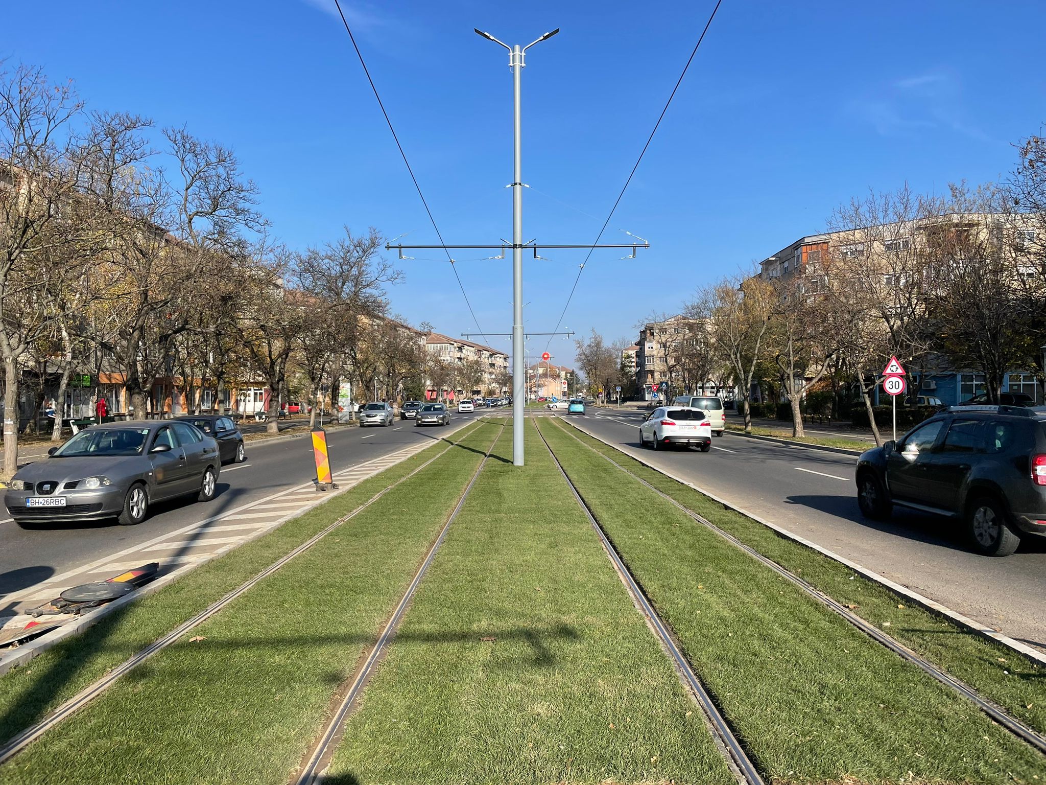 gazon linie tramvai oradea (4)