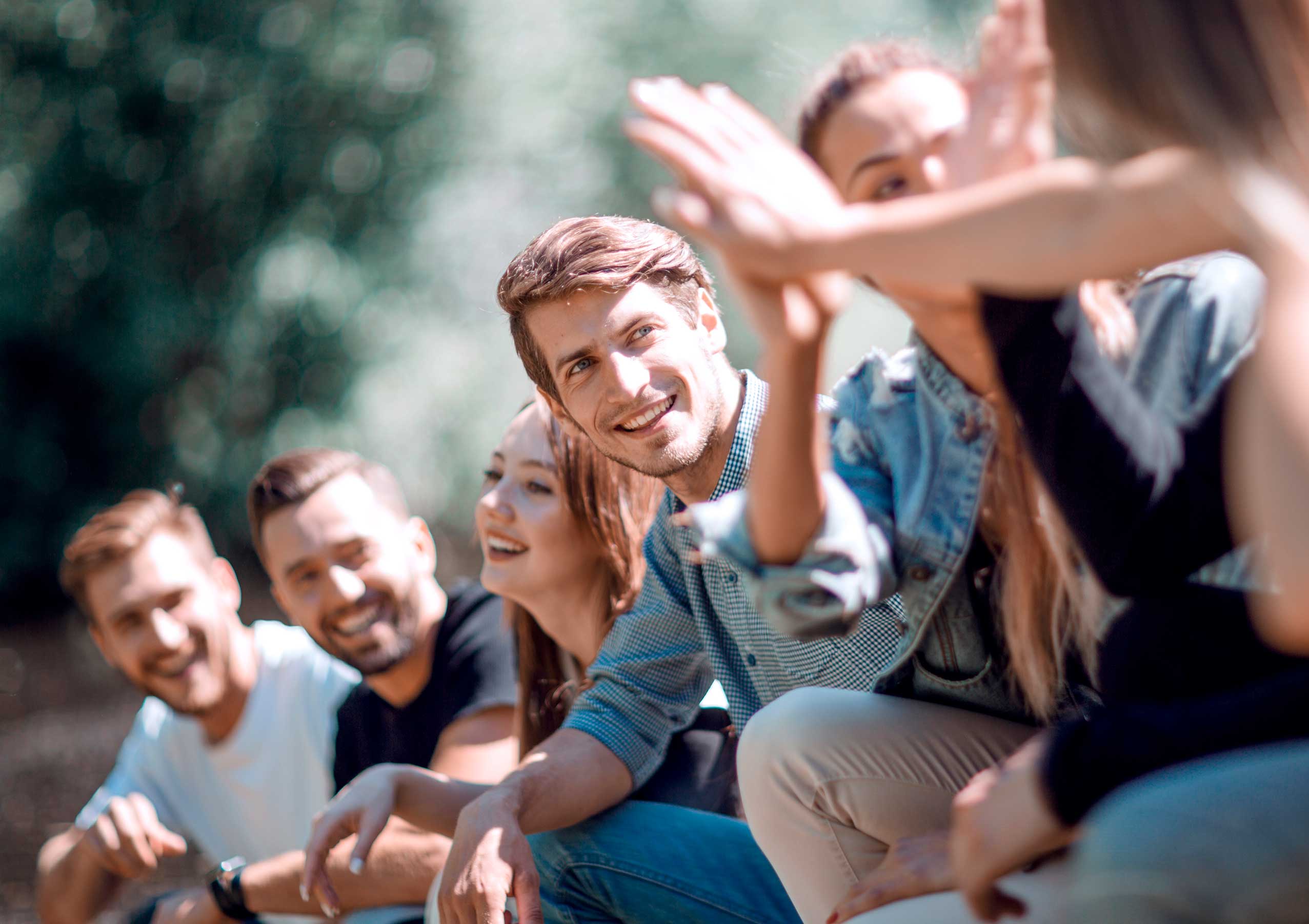 Mr-Jeff_Lifestyle_People_Group-of-people