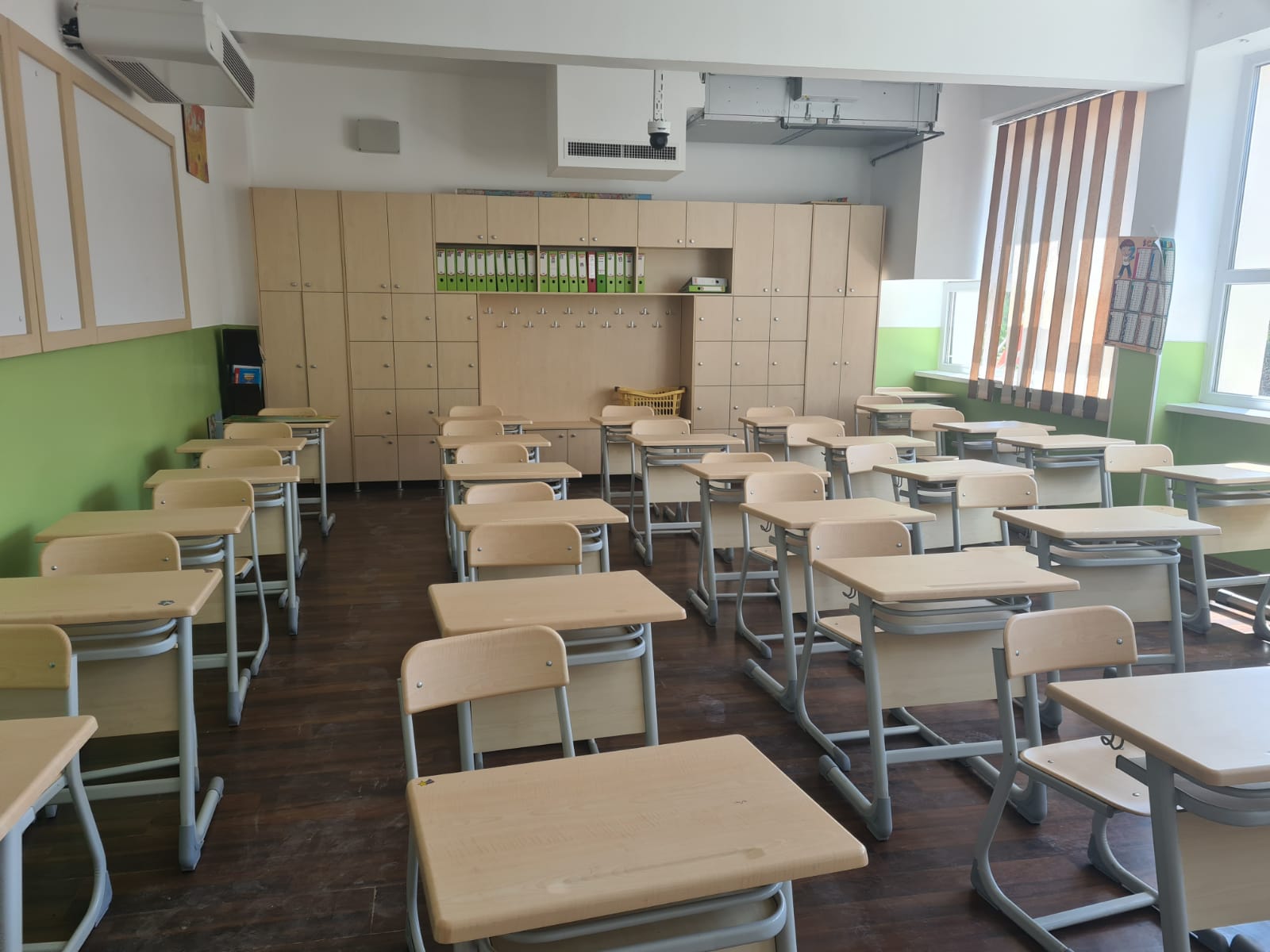 FOTO: Școala Dacia, reabilitată 06.12.2021