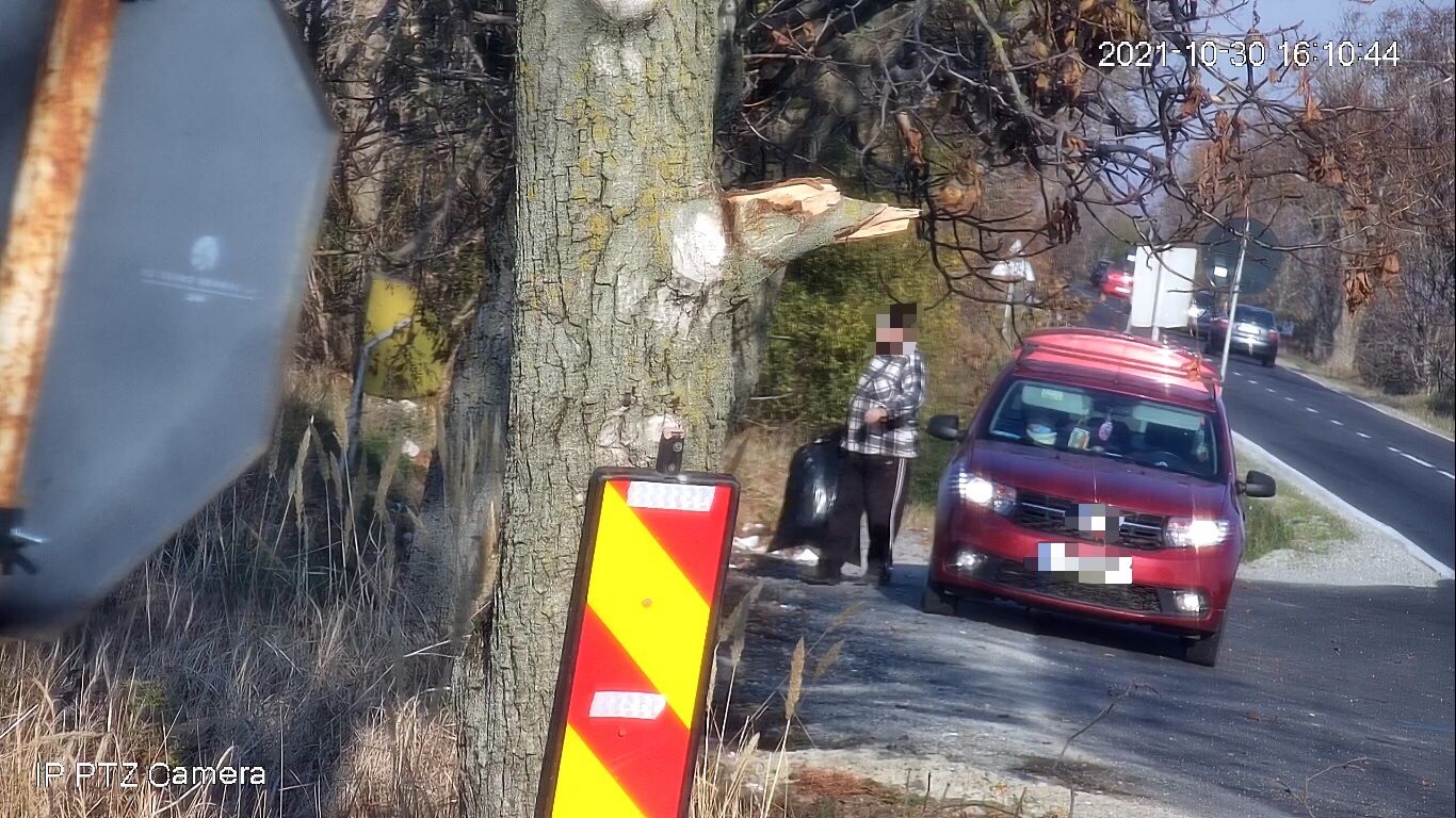 FOTO: Curățenie drumuri 14.12.2021