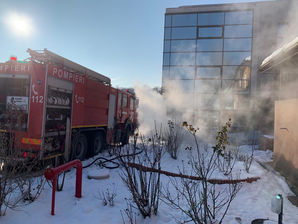 incendiu hotel hyperion baile felix (3)