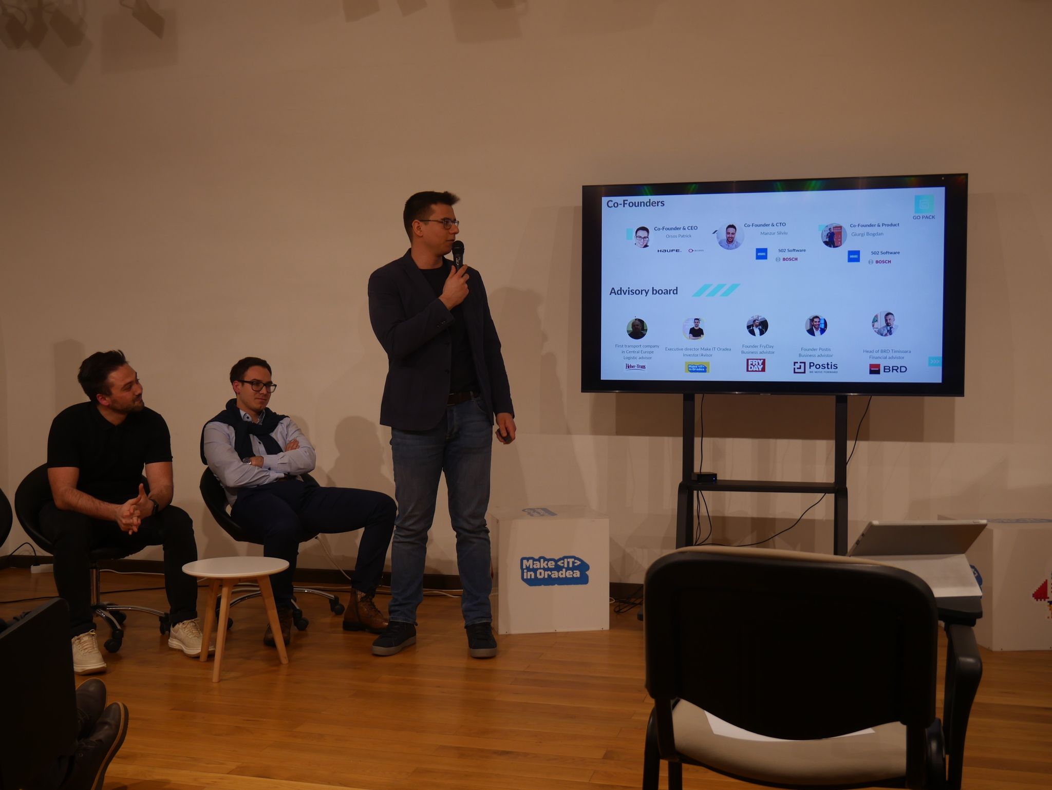 271295801_402104638353376_3753583897913351873_n