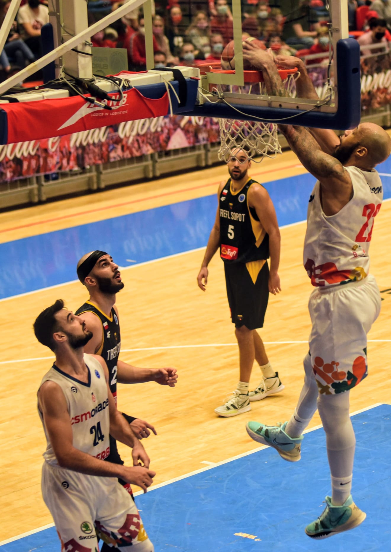 8114334e-b58d-464e-9bed-bb1be305baca