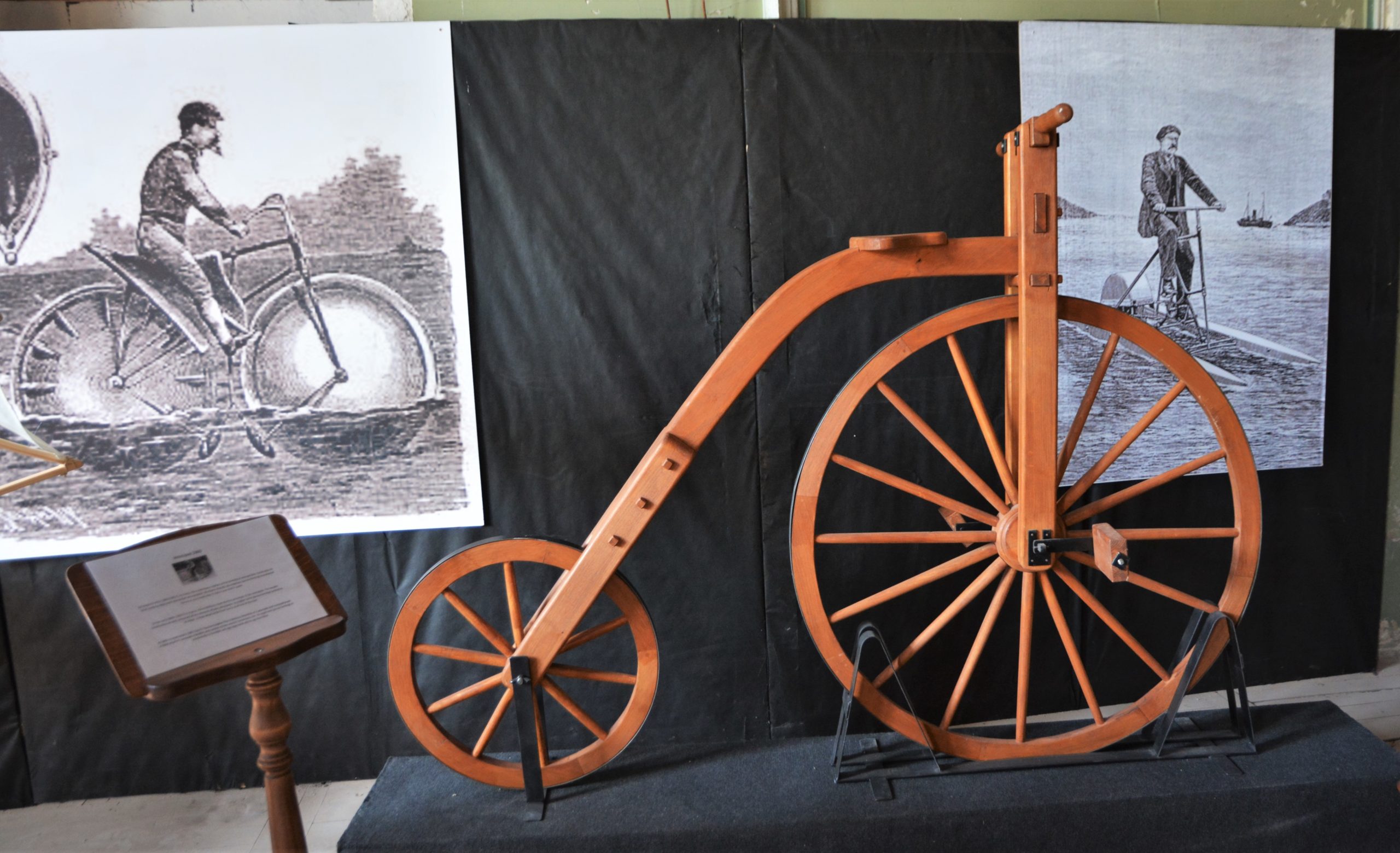 Expoziţia Două roţi şi amintiri de la Palat (16)