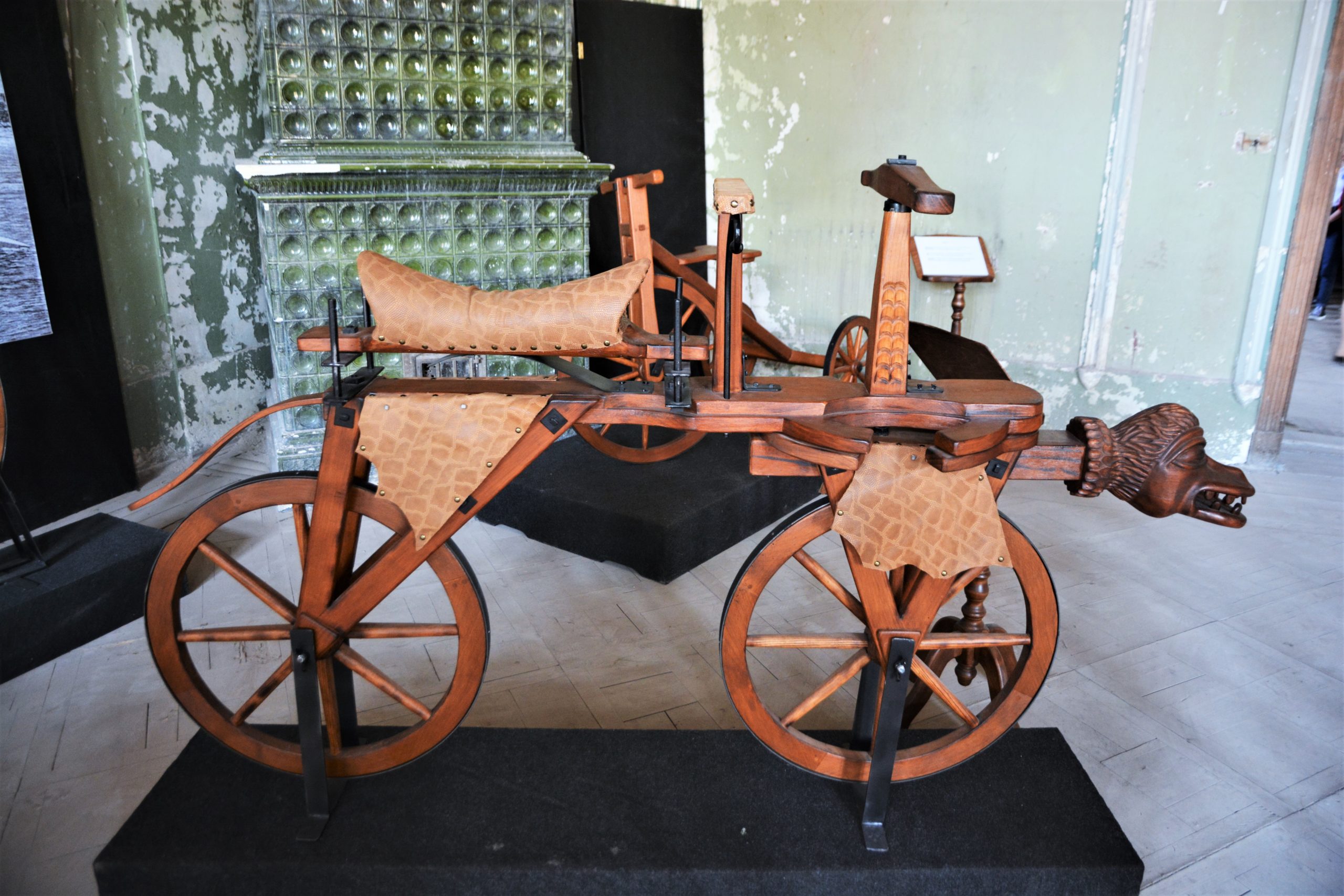 Expoziţia Două roţi şi amintiri de la Palat (17)