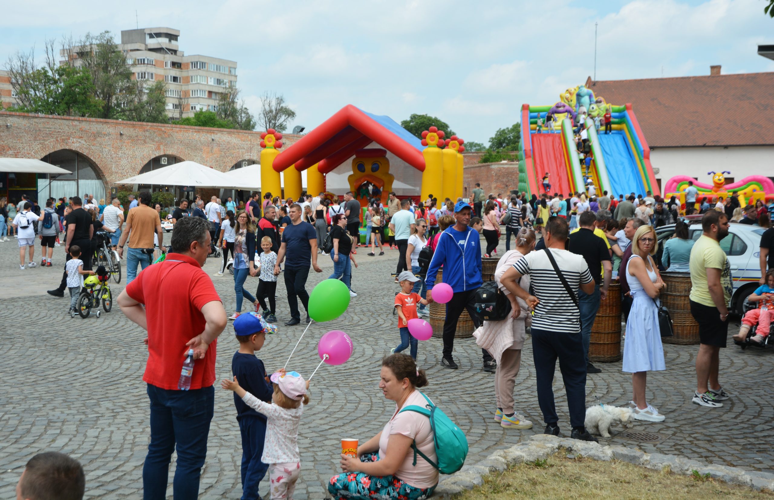 FOTO: 1 iunie - Ziua Copilului sarbatorită la Oradea 01.06.2022