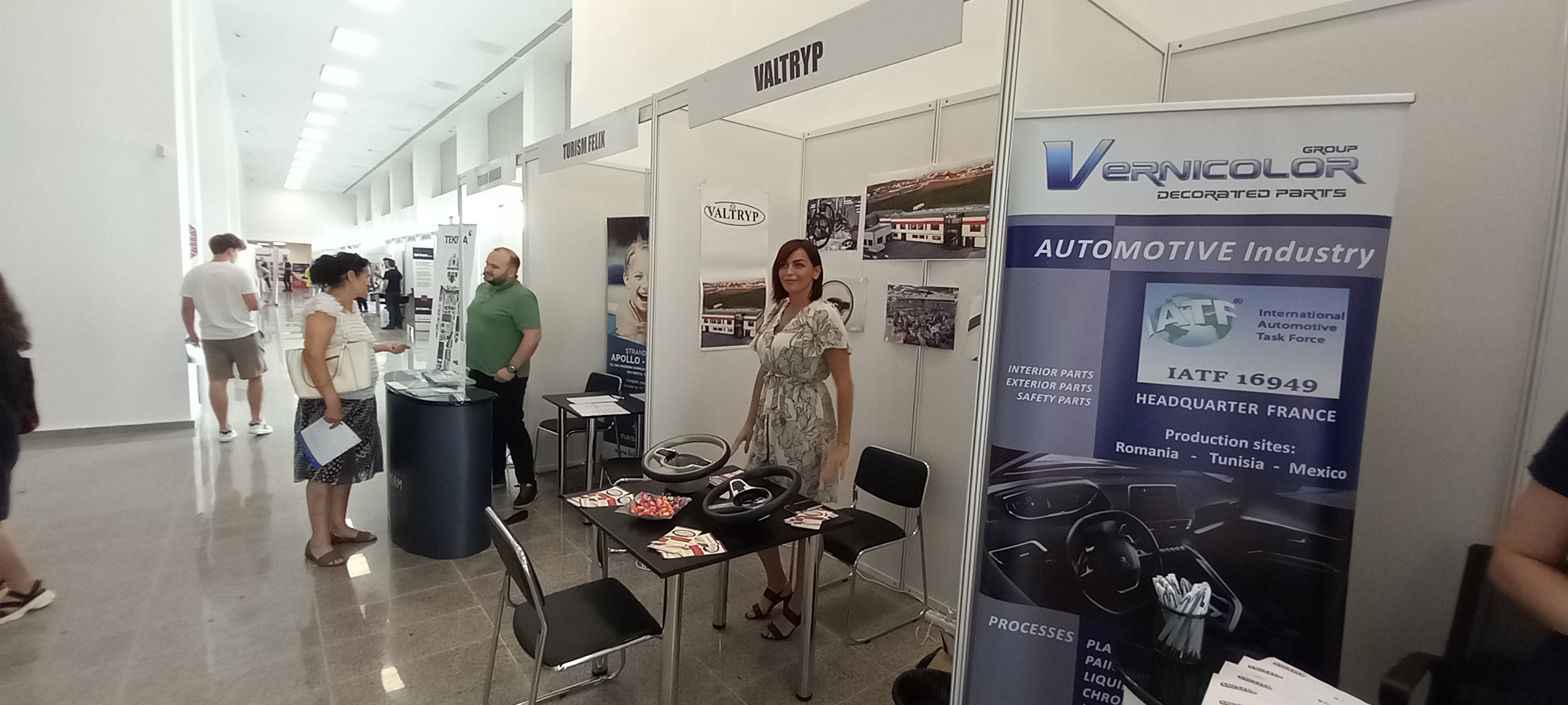 targ locuri de munca arena oradea (12)