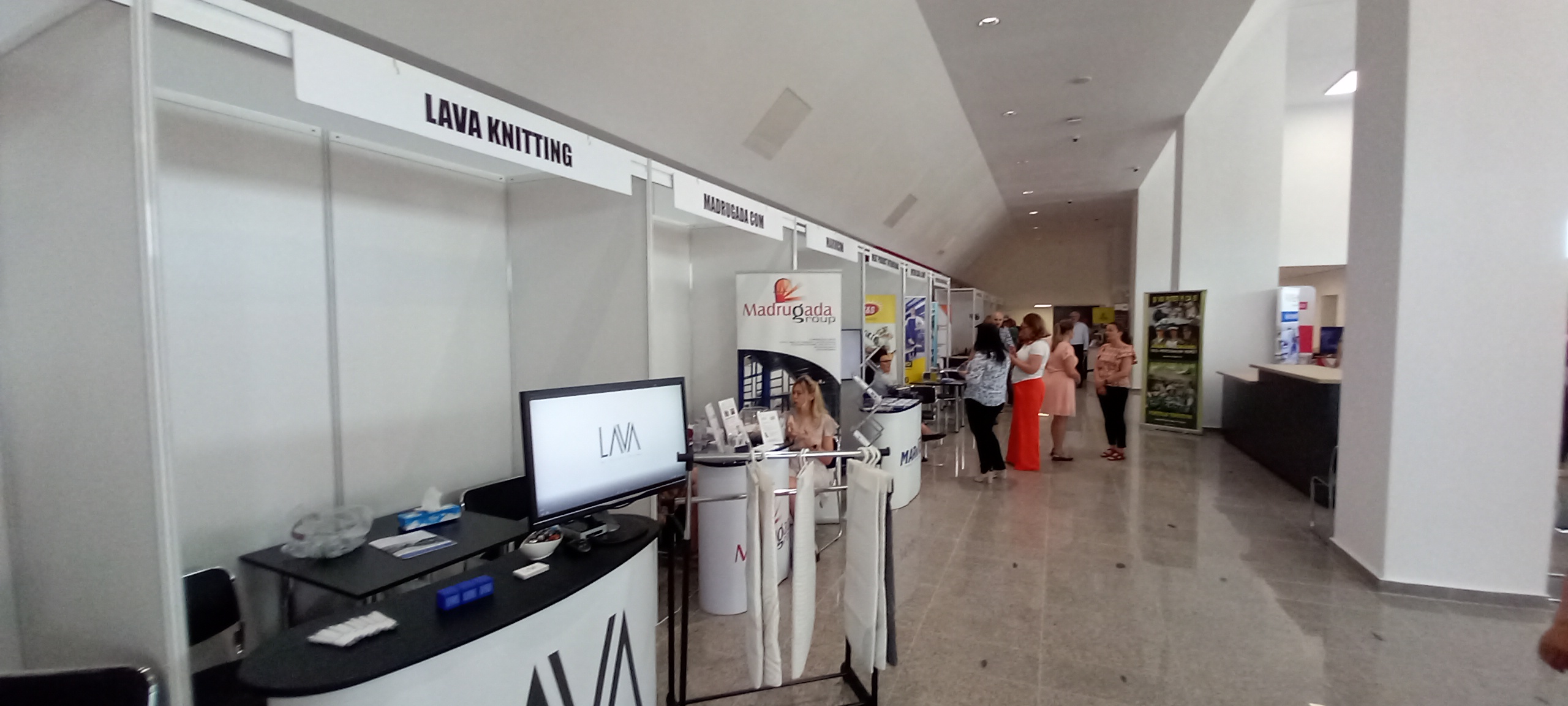 targ locuri de munca arena oradea (19)