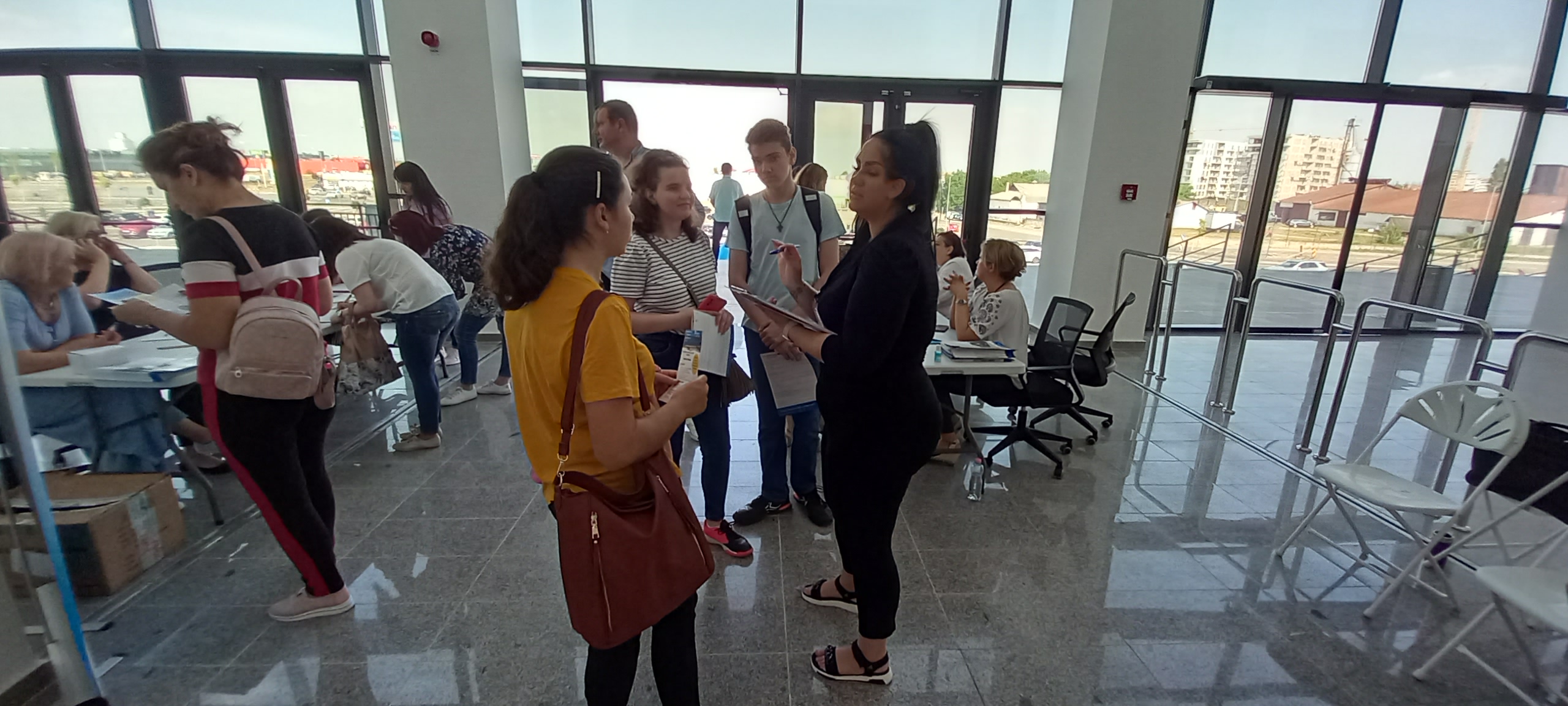 targ locuri de munca arena oradea (48)