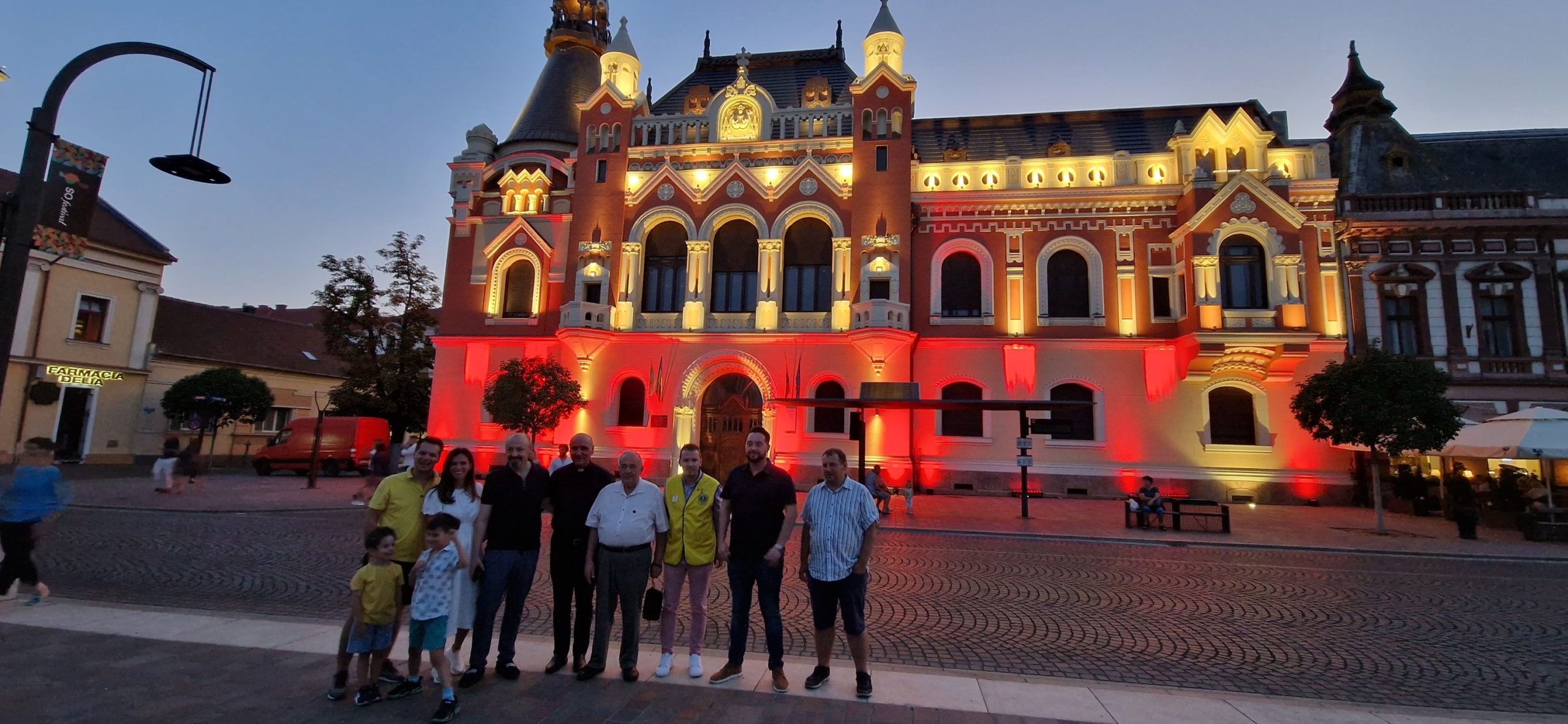 FOTO: Palat Episcopal Greco-Catolic iluminat în roșu 24.07.2022