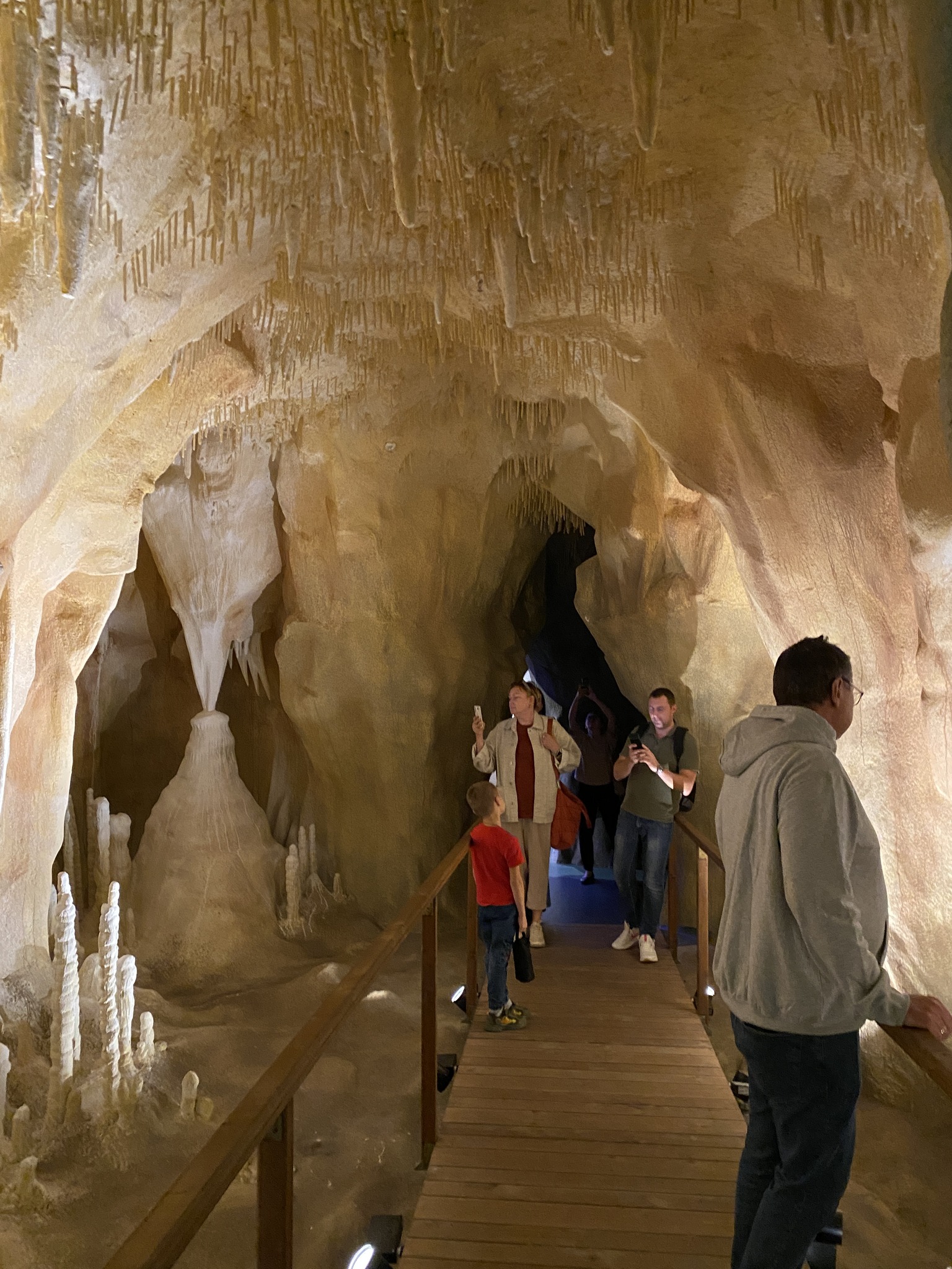 ucraineni la muzeu14