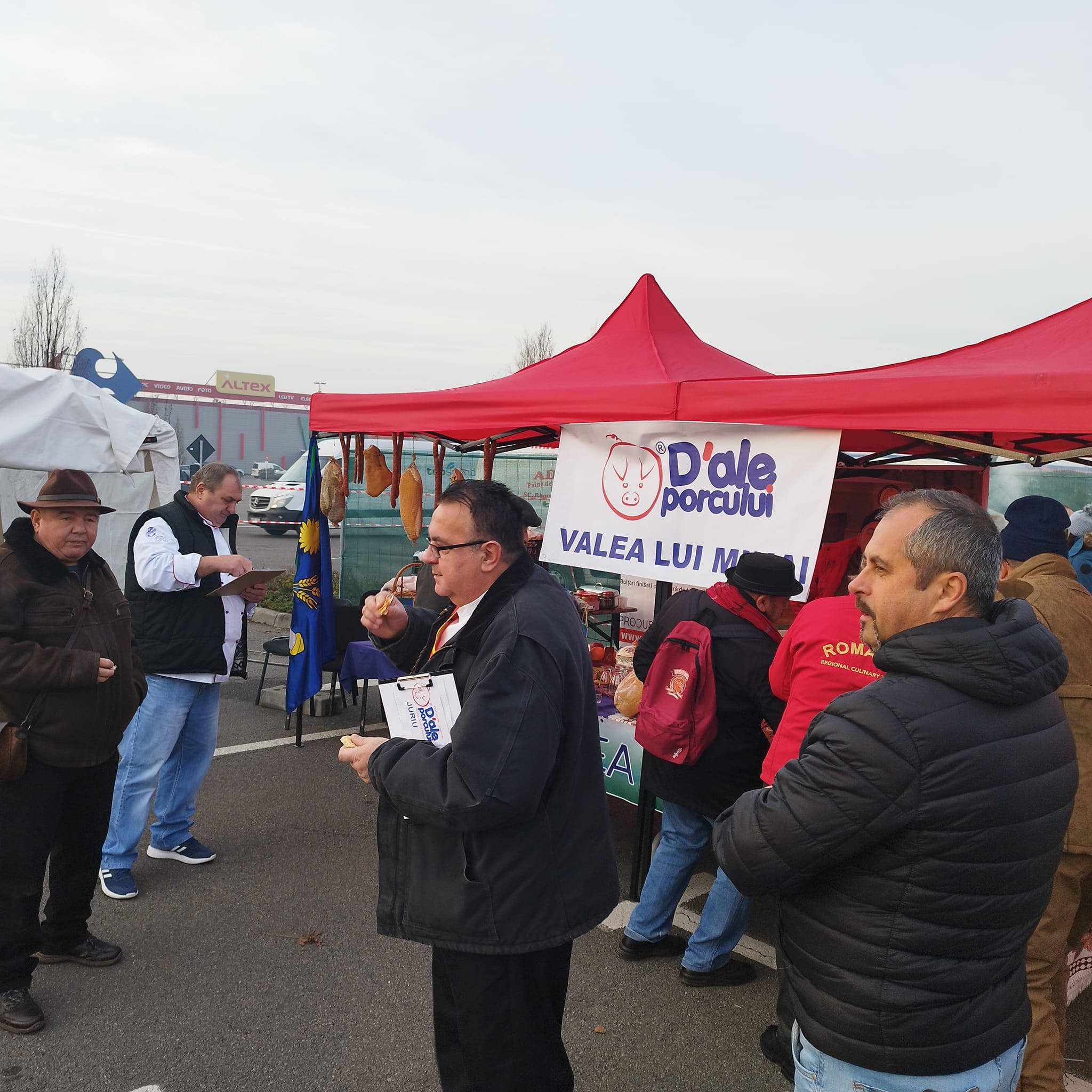 317873914_1117146515510437_7369766728297690234_n