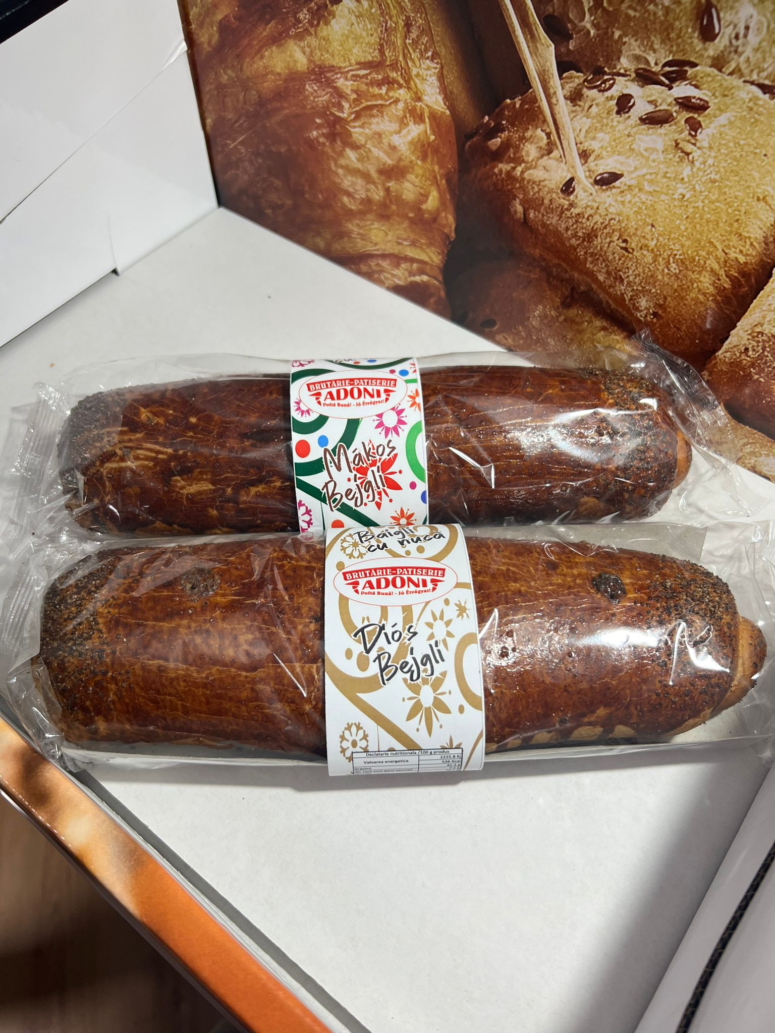 9c4e839c-9929-42d8-b4f2-0a34df38f38b