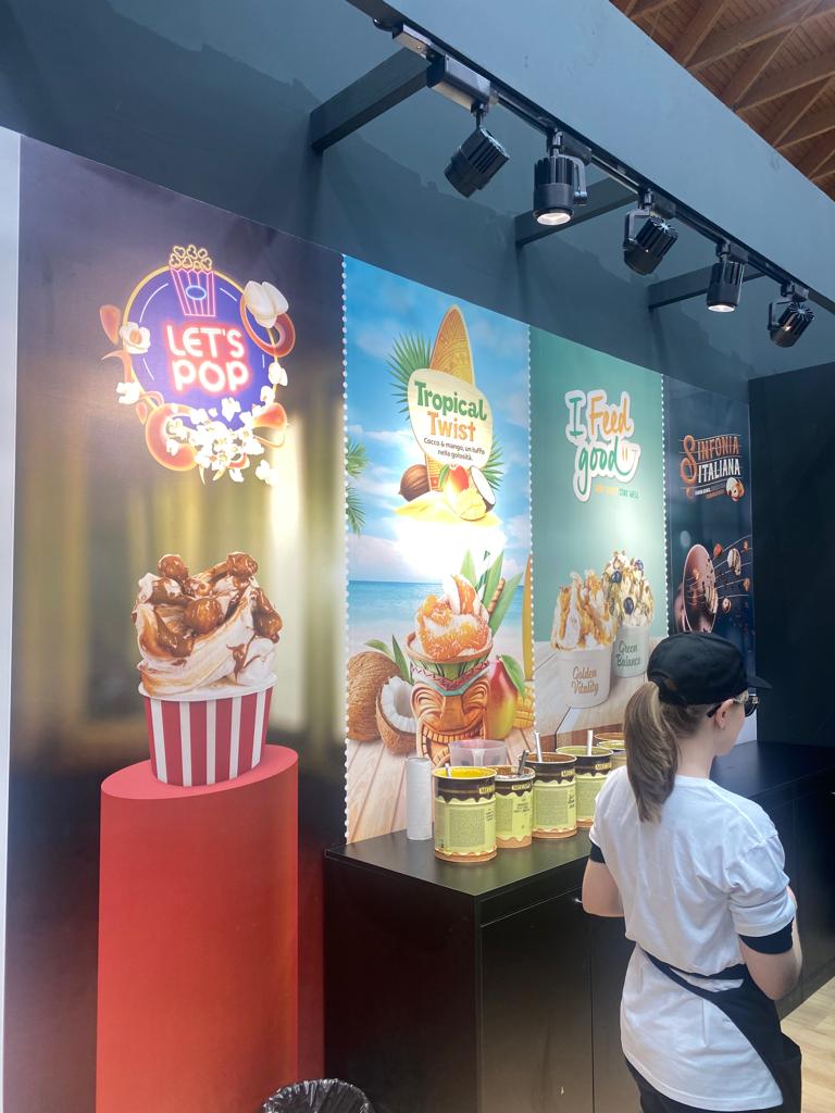 0ae25a12-7a84-4592-a7d7-38b5fea620de