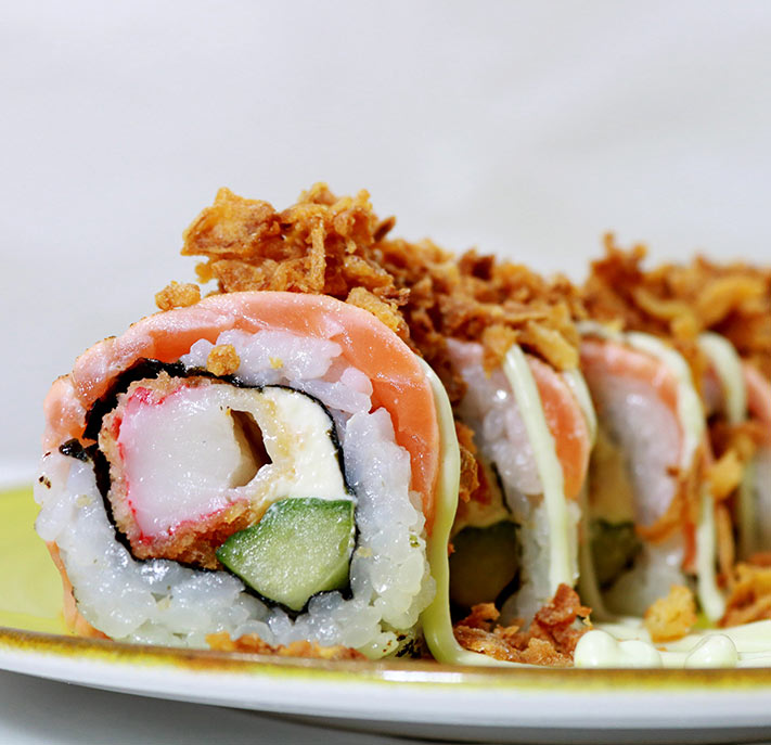 special-sushi-rolls-crunchy-california-roll-2