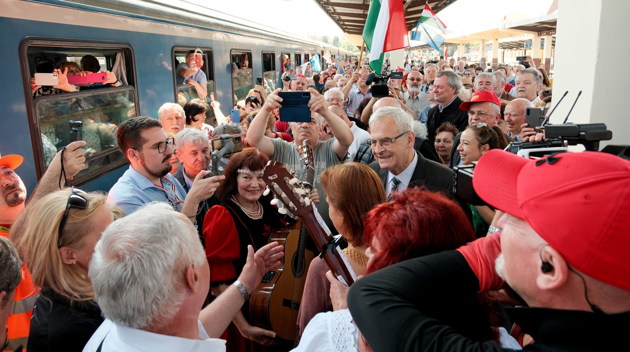 349143014_989213235774510_9020629220949747285_n