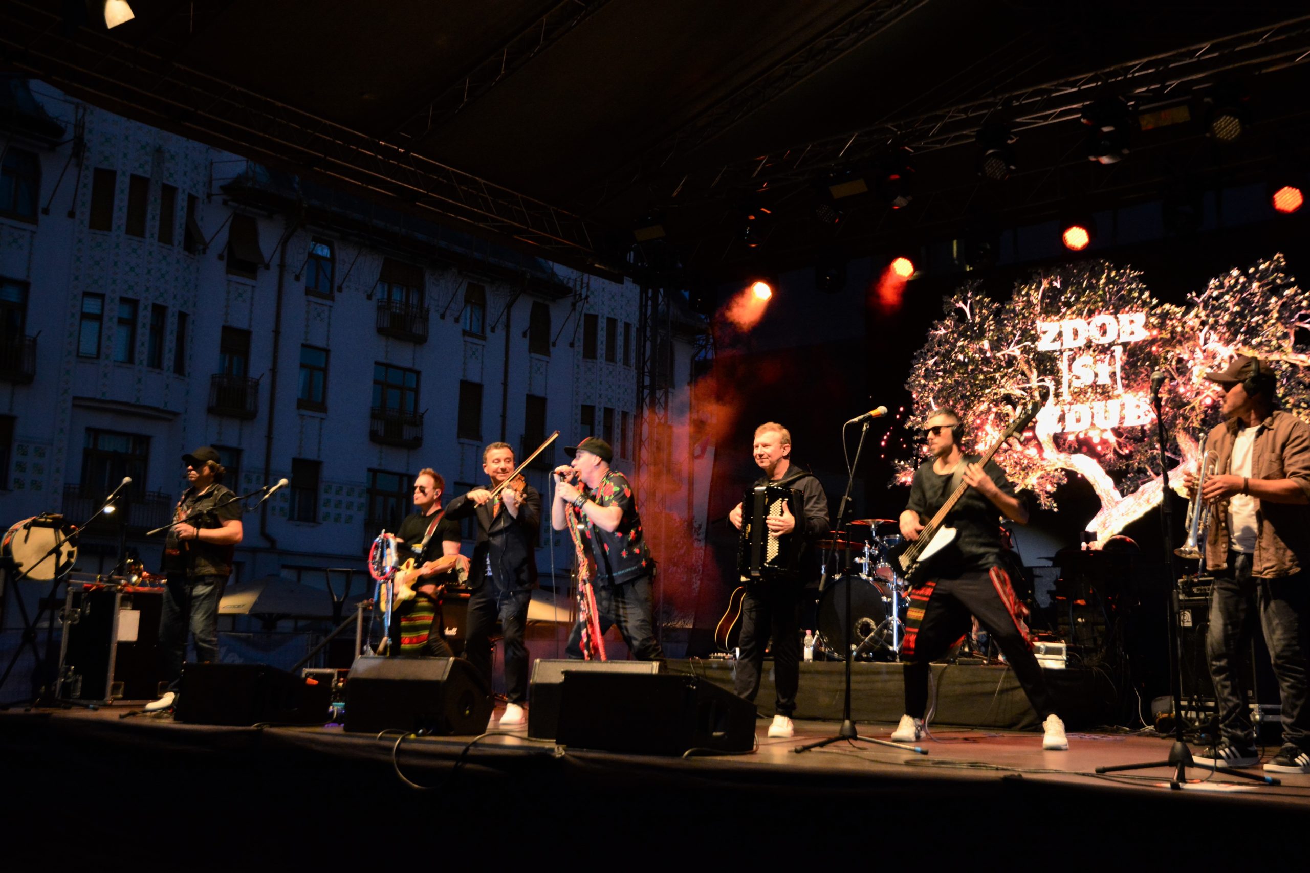 FOTO: Concert ZDOB ȘI ZDUB în Piața Unirii 05.06.2023