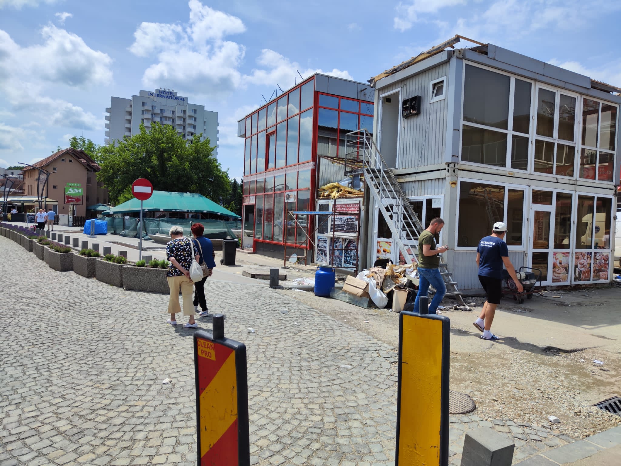 353002210_807876770681570_4345475138513191584_n