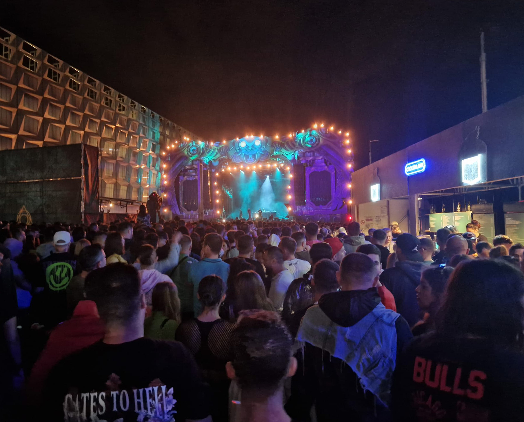 3b6033b0-724e-4c74-940d-dbdc143713cf