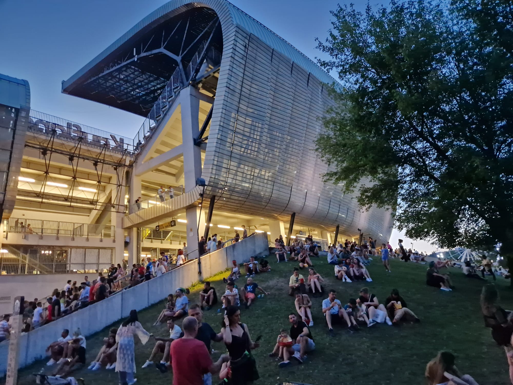 b1fd633f-c003-47b3-b235-933ccbcd90d1