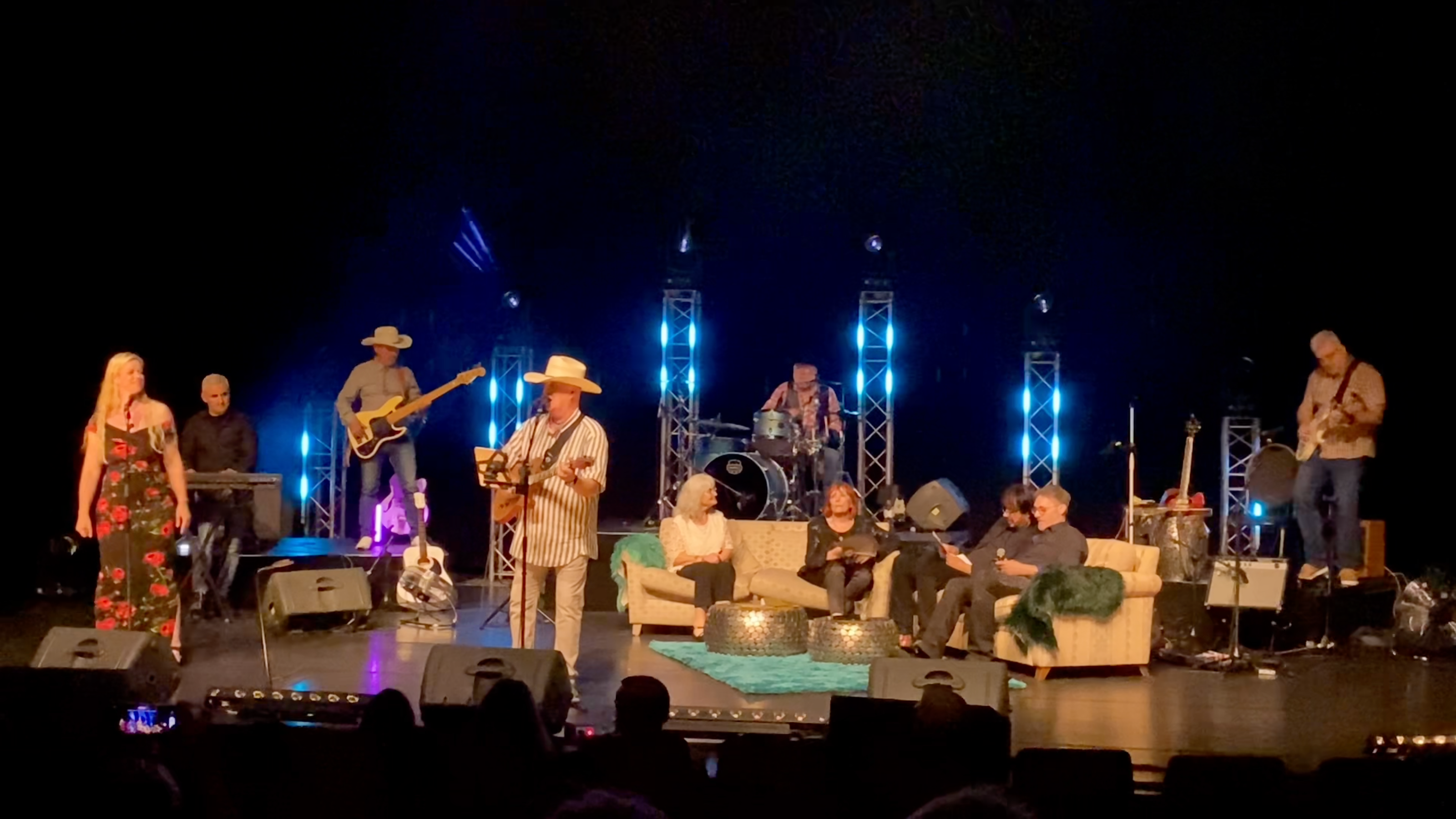 370207180_844678083707289_8412919647598515825_n