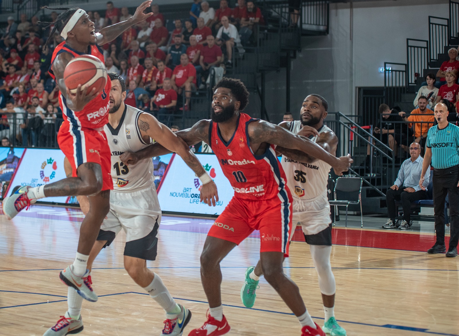 FOTO: Cupa României la Baschet CSM Oradea vs. U Cluj