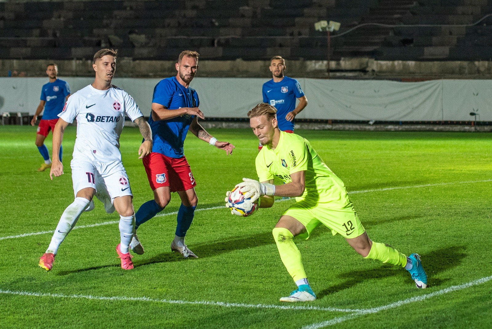 FOTO: FC Bihor - FCSB FOTO: Dan ILLE