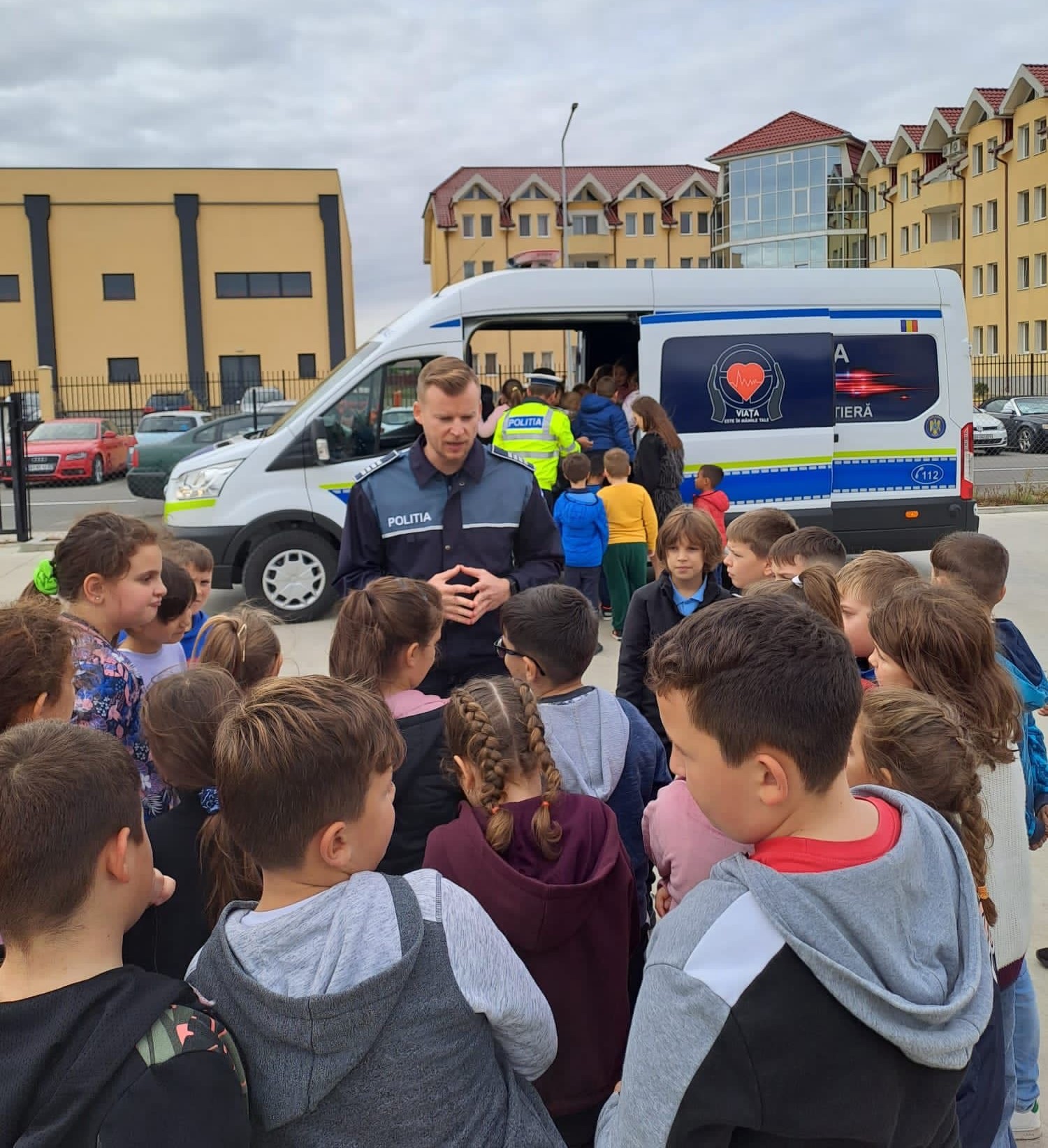 7a4ea0b8-85e0-45a5-8ccc-573786ed3f89