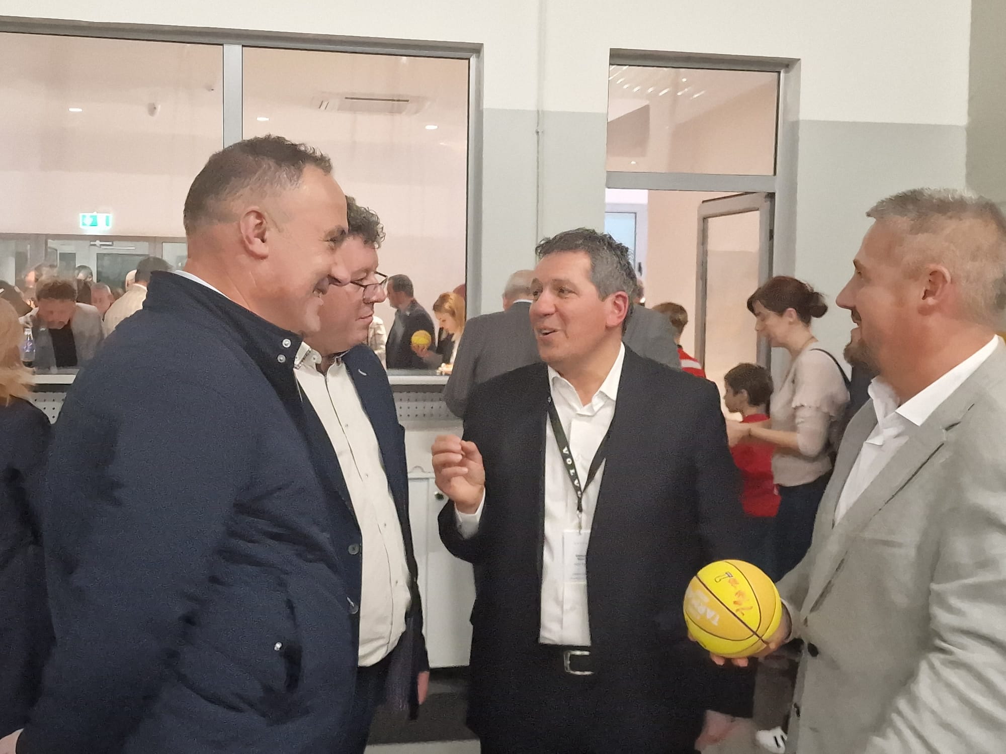 c5156b52-3363-4bdc-abea-0422e8ddcc5f