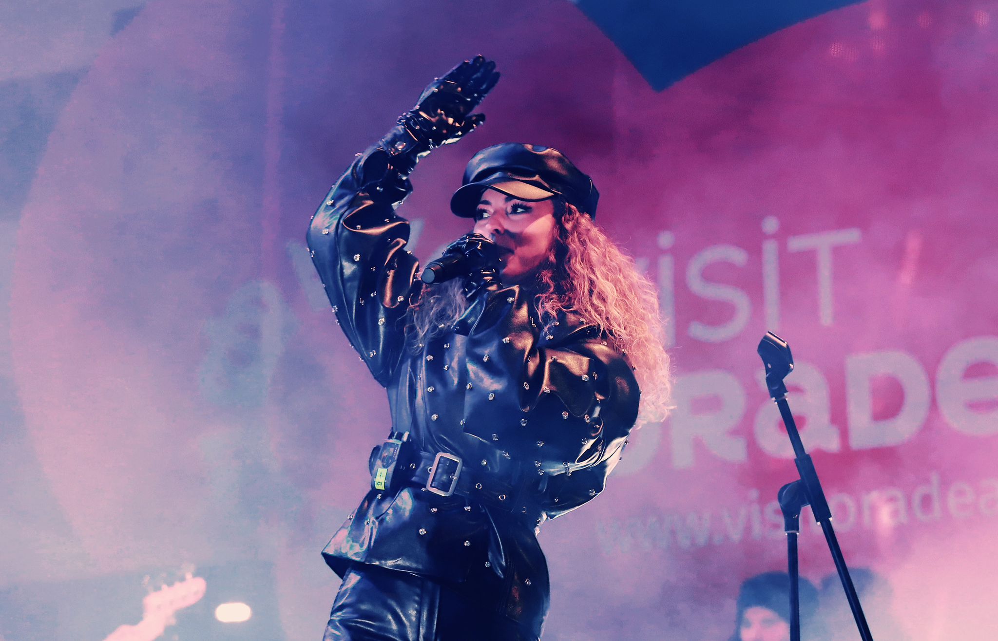 WhatsApp Image 2023-12-19 at 07.45.09 (1)