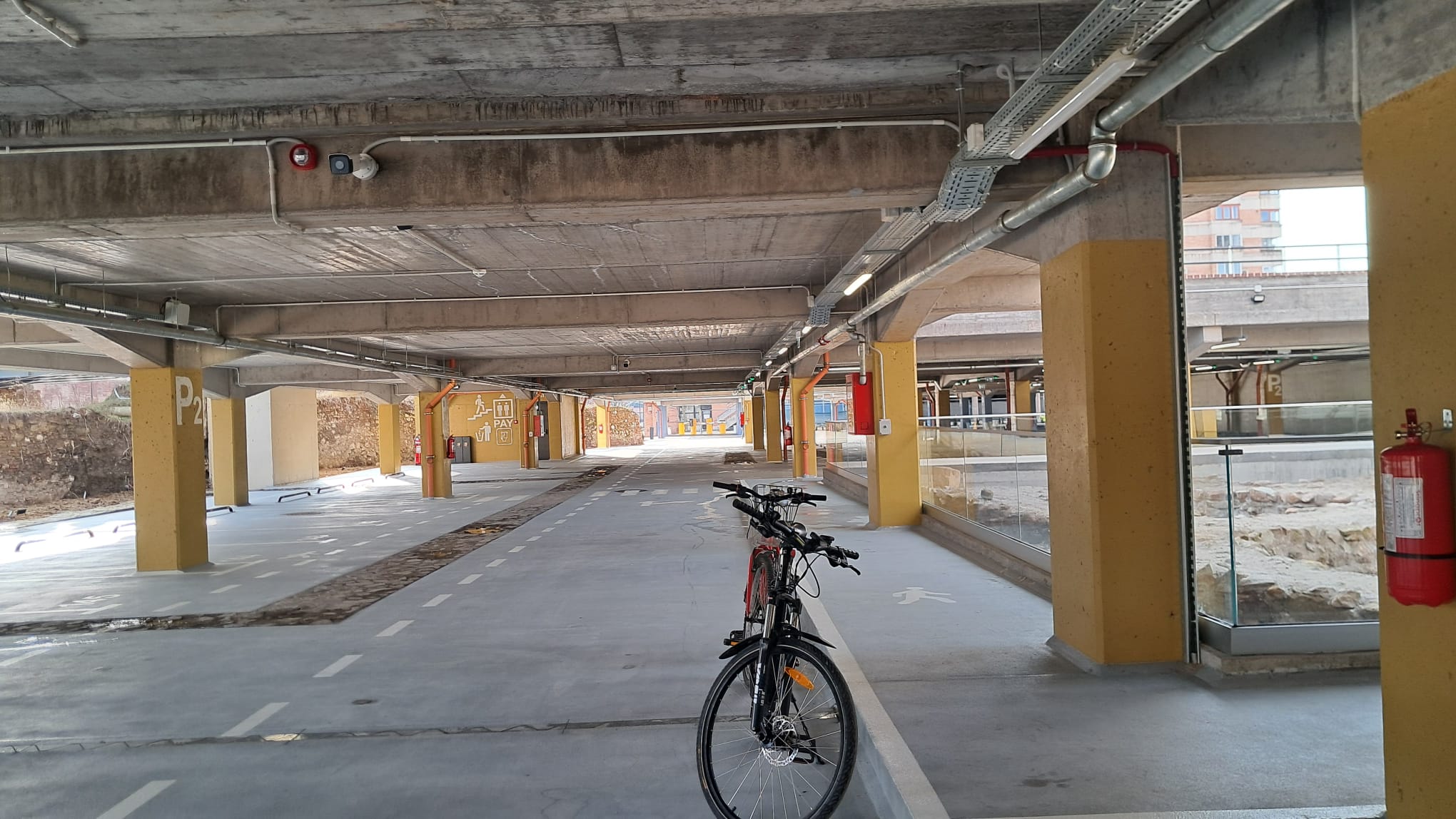 FOTO Parcarea de la Centru Civic a fost deschisă 30.12.2023 BIHON