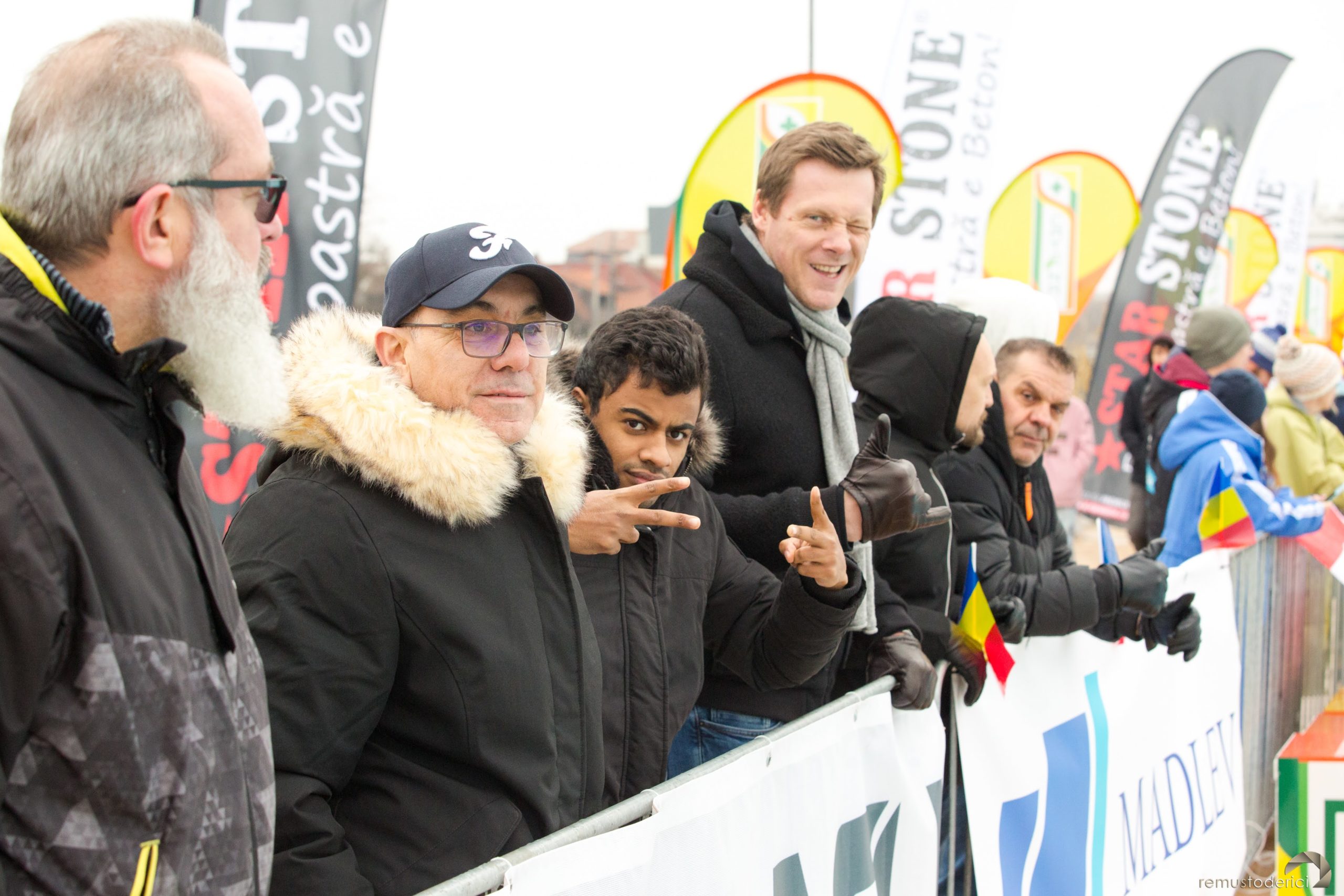 CE inot ape inghetate oradea IISA (22)