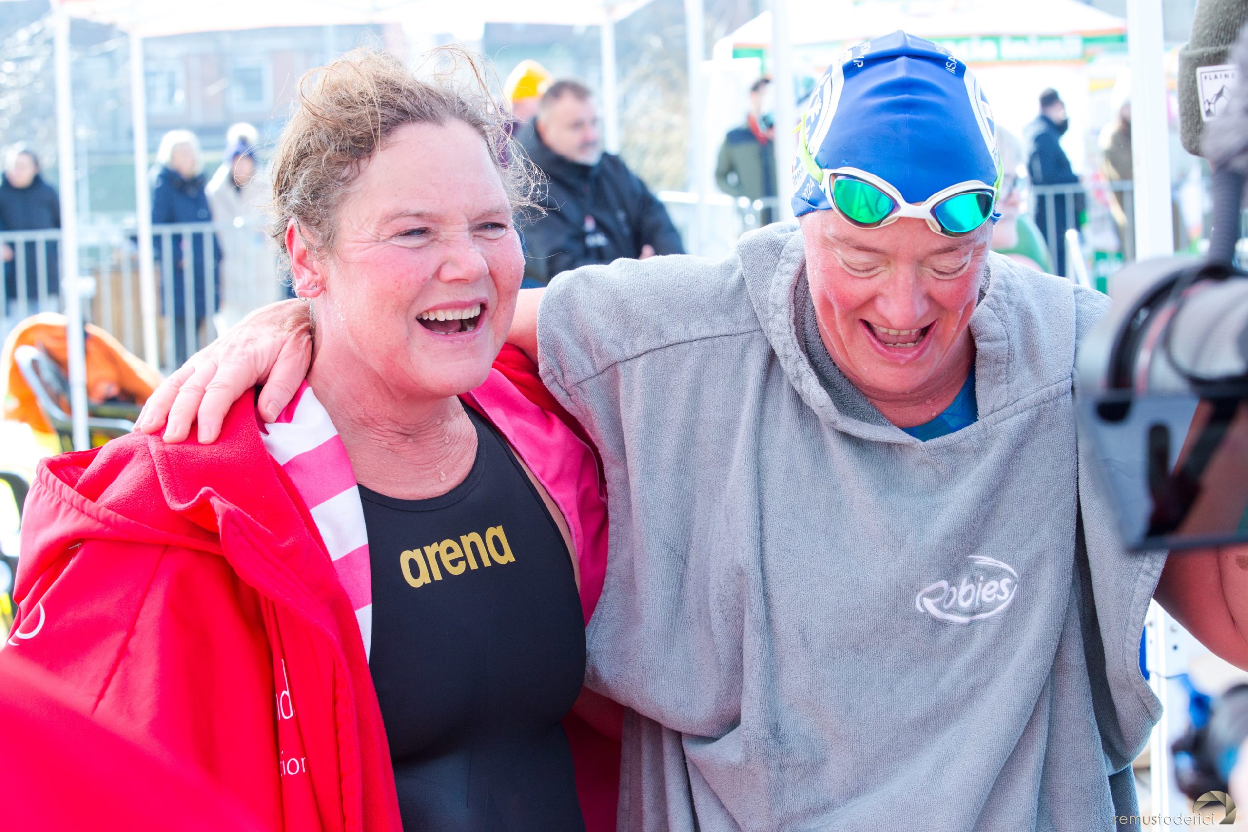 CE inot ape inghetate oradea IISA (164)