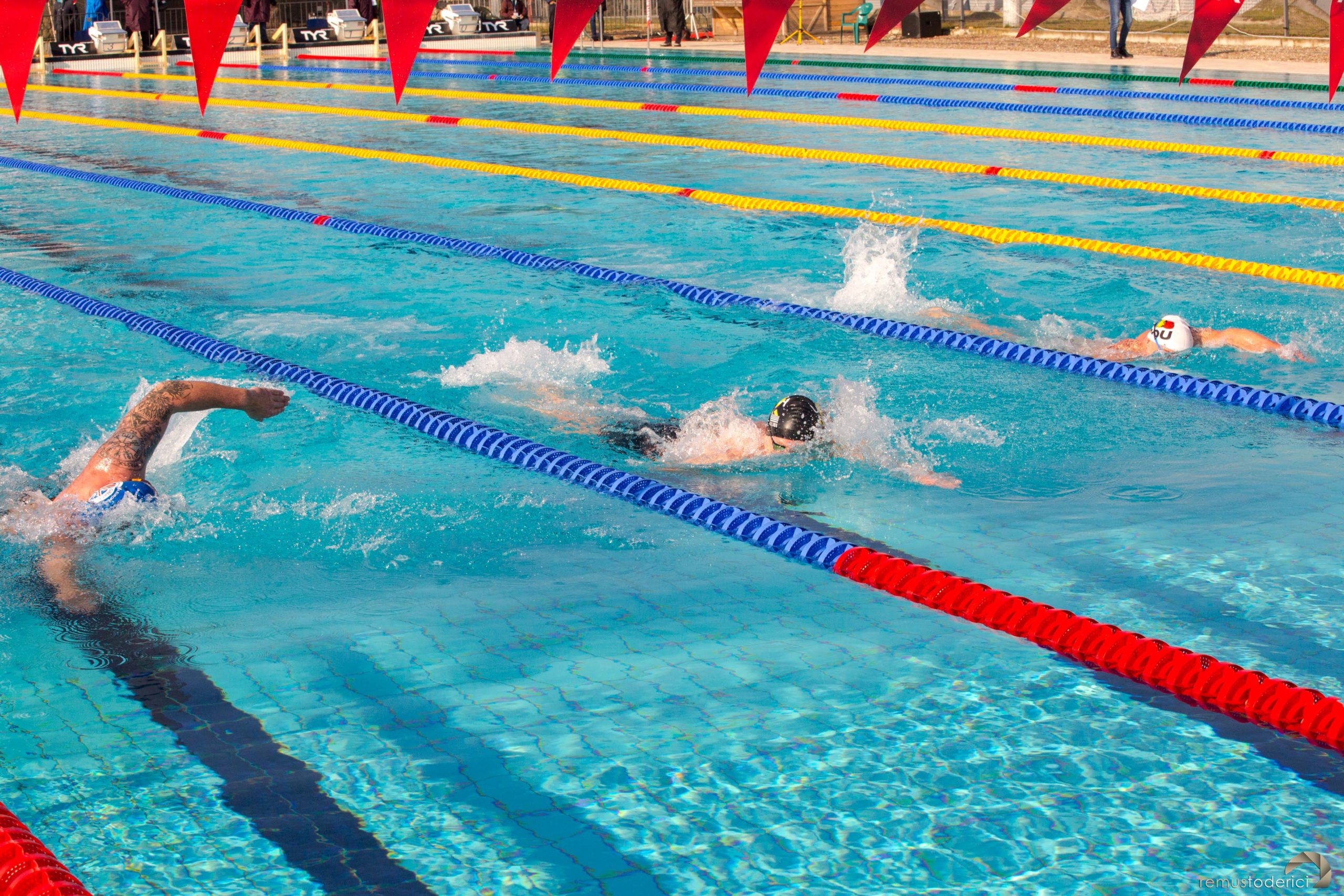 CE inot ape inghetate oradea IISA (196)