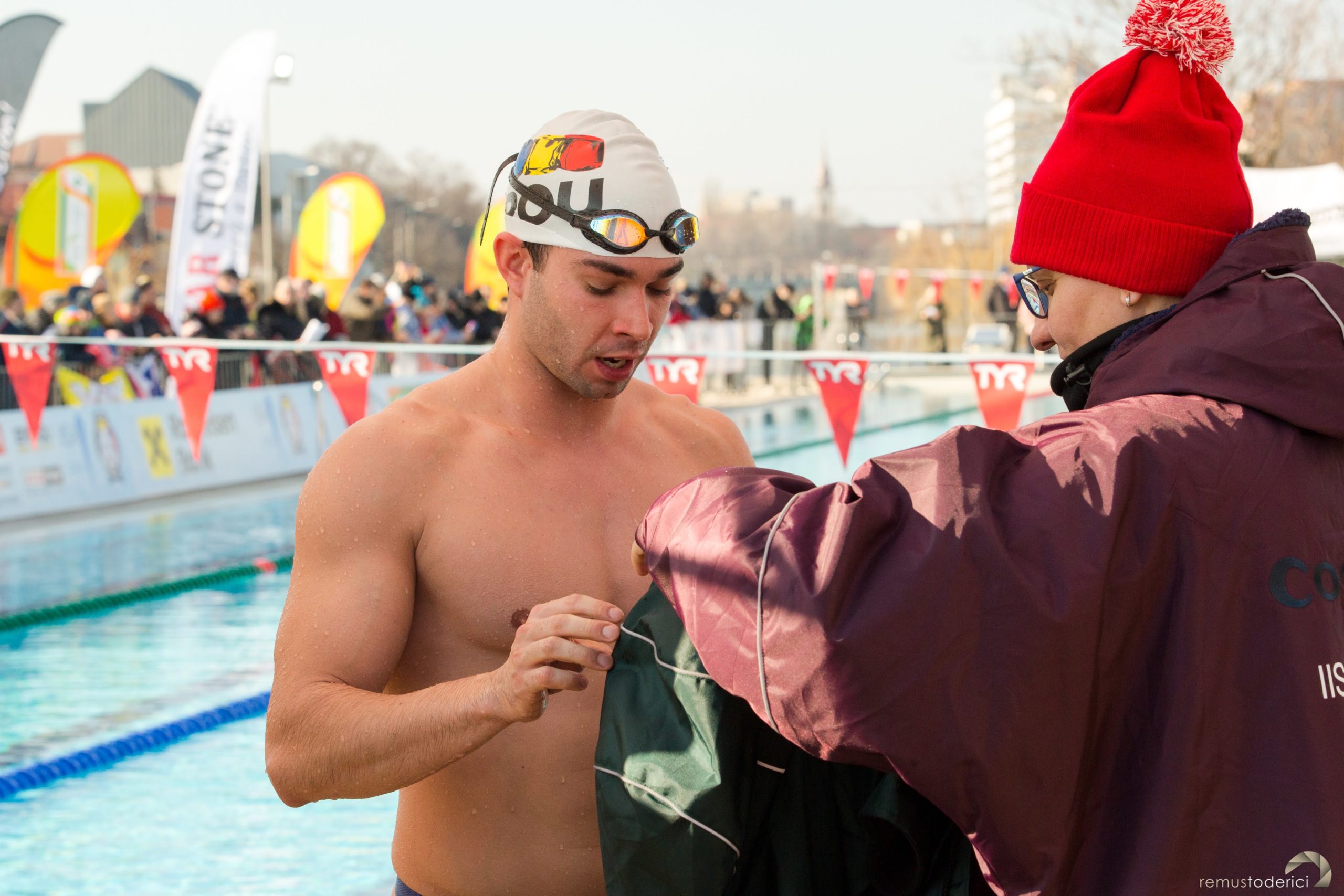 CE inot ape inghetate oradea IISA (227)