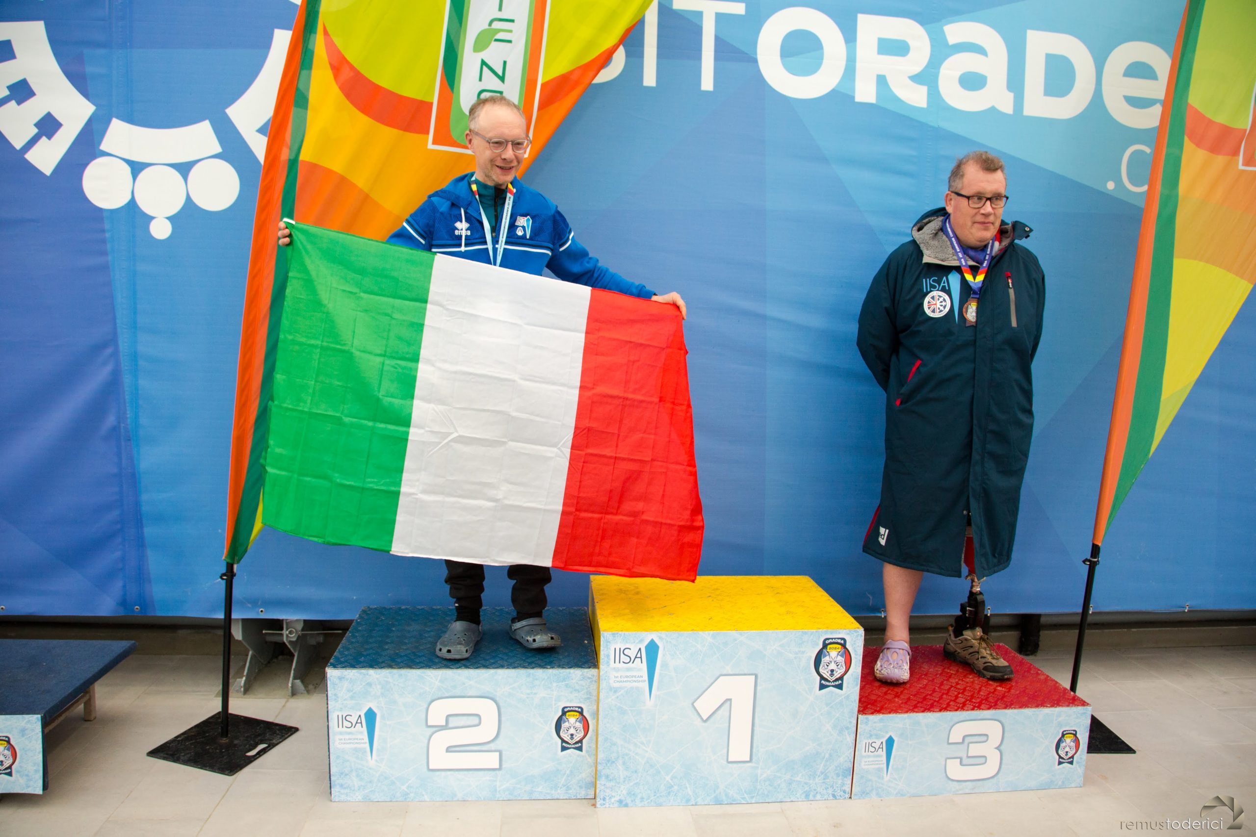 CE inot ape inghetate oradea IISA (376)