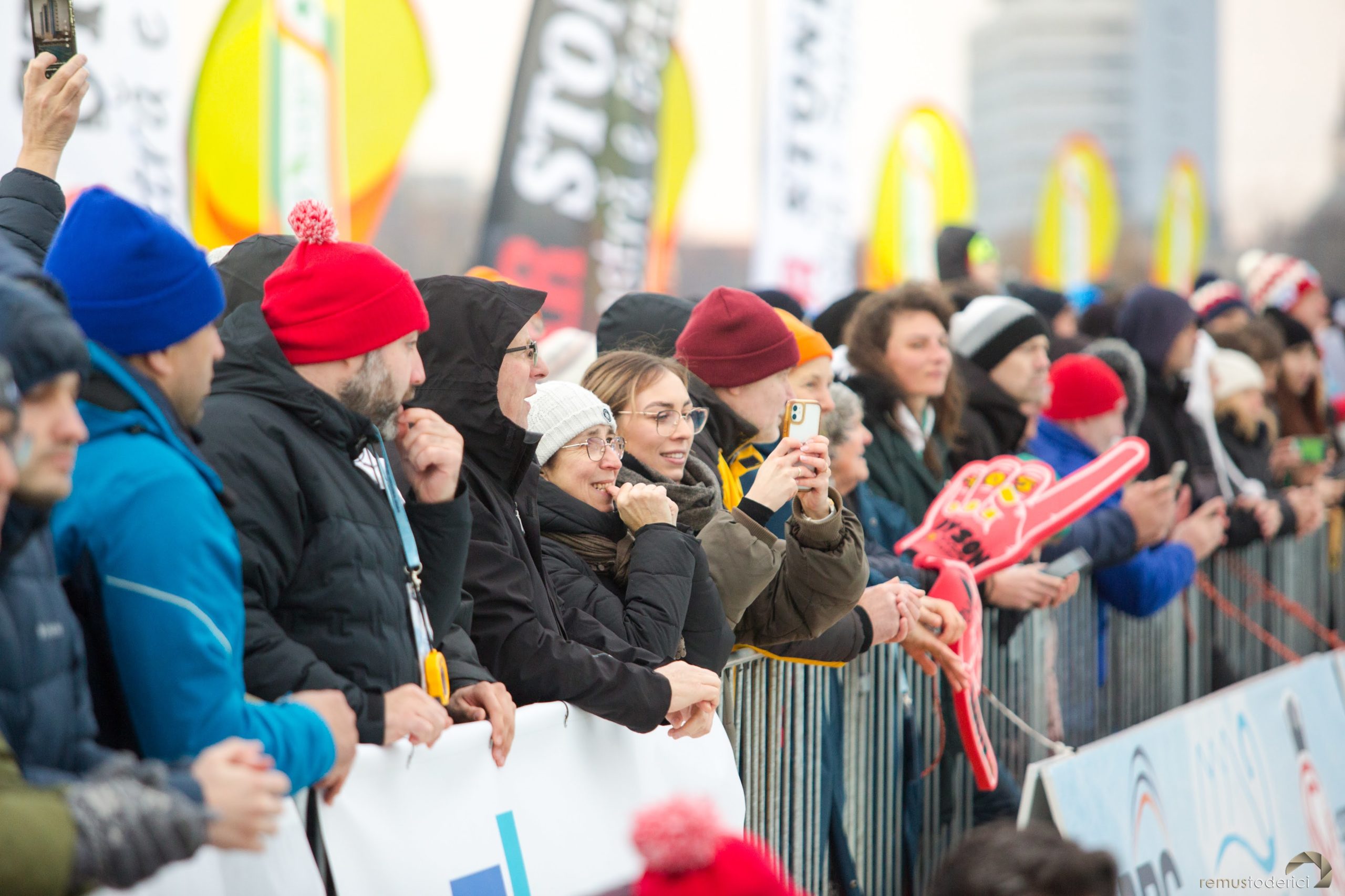 CE inot ape inghetate oradea IISA (392)