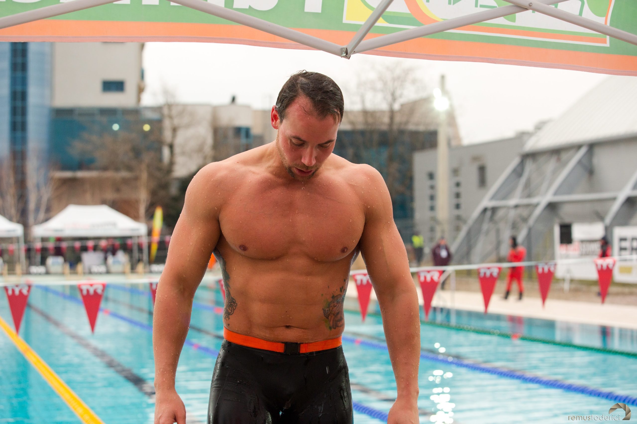 CE inot ape inghetate oradea IISA (415)