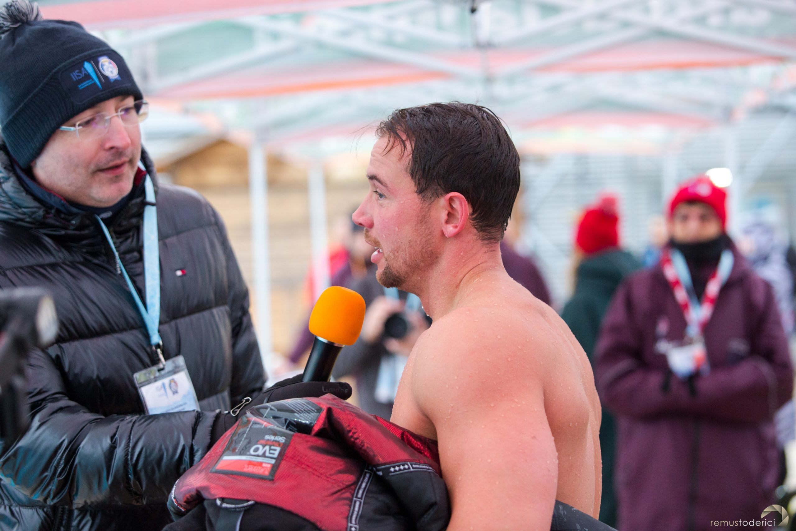 CE inot ape inghetate oradea IISA (418)