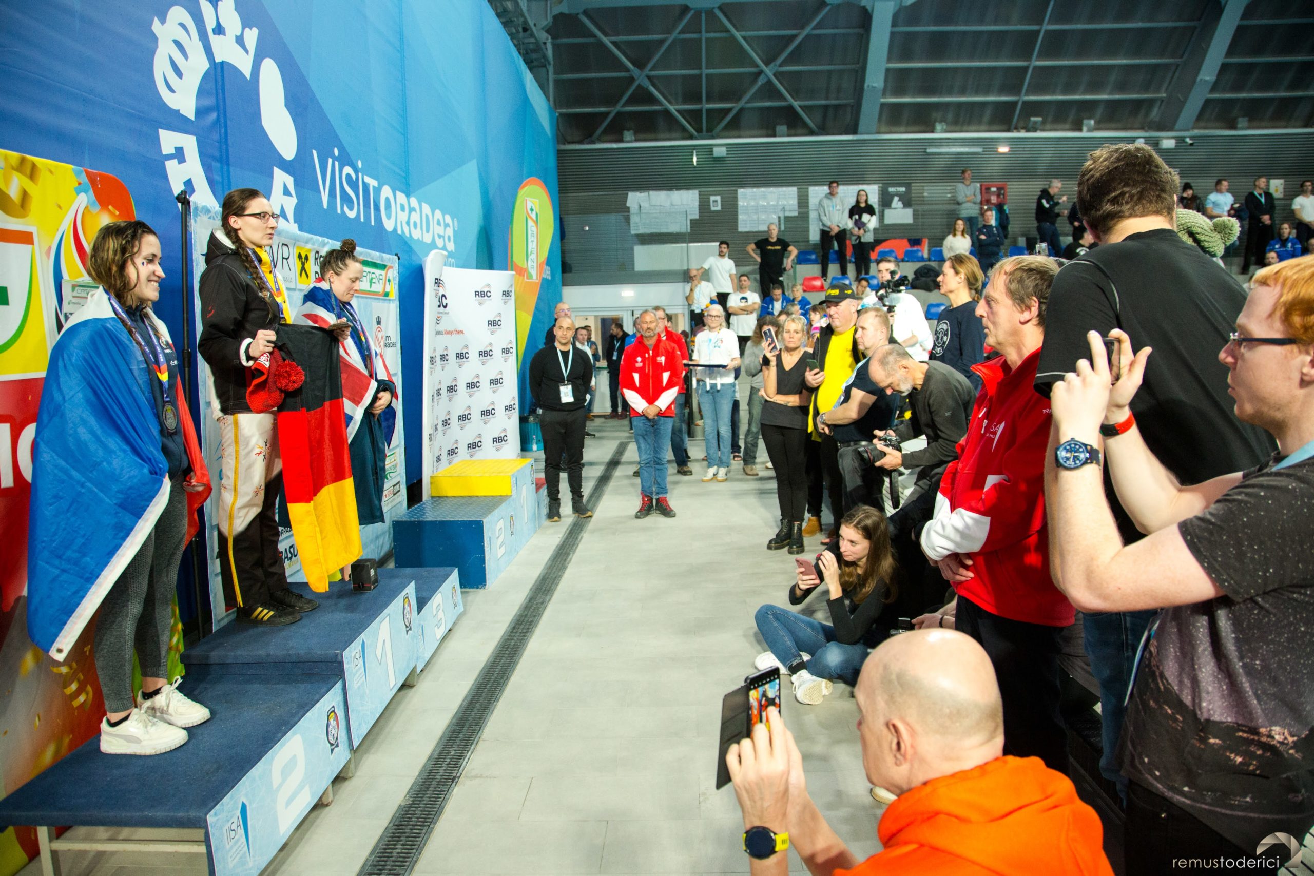 CE inot ape inghetate oradea IISA (500)