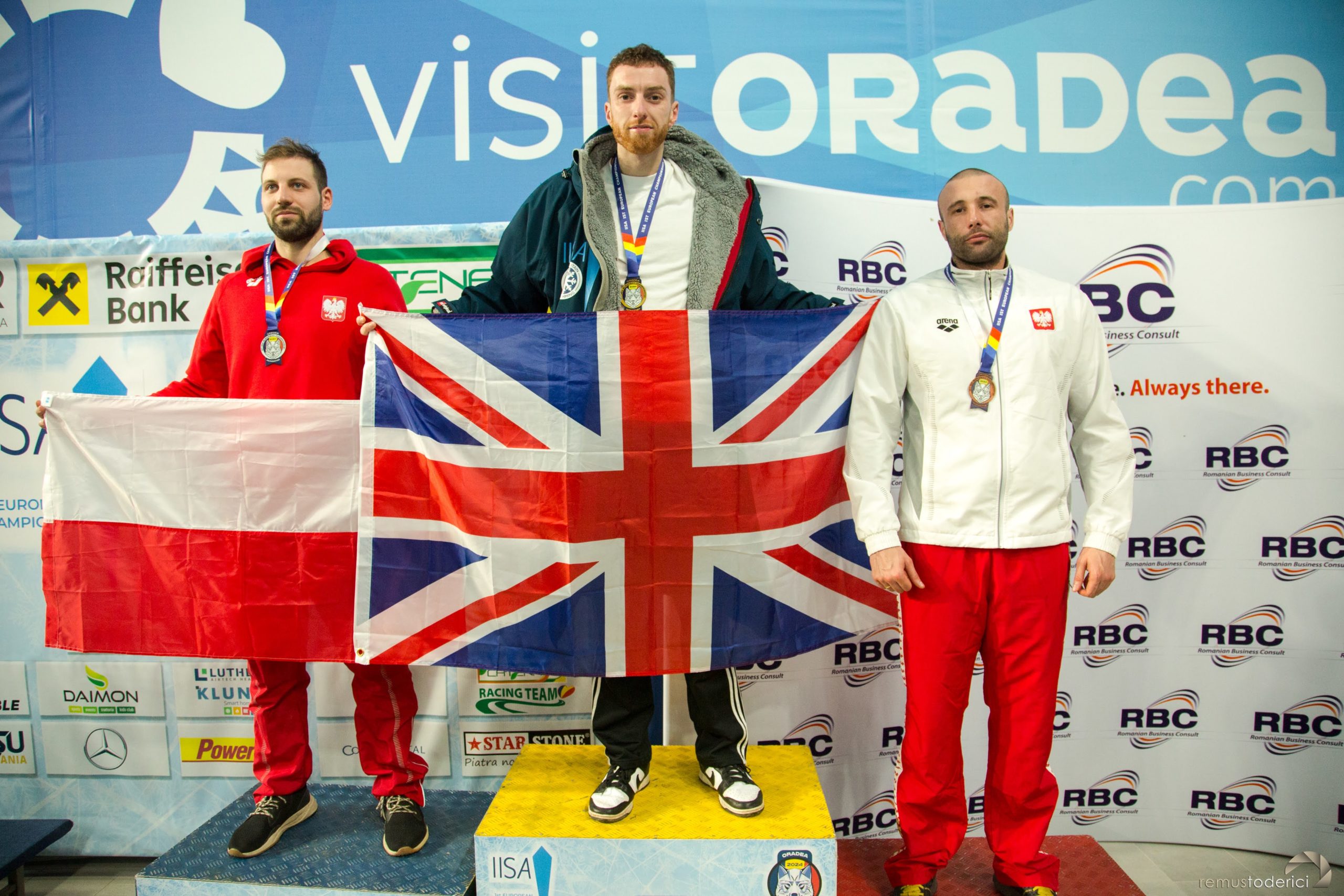 CE inot ape inghetate oradea IISA (532)