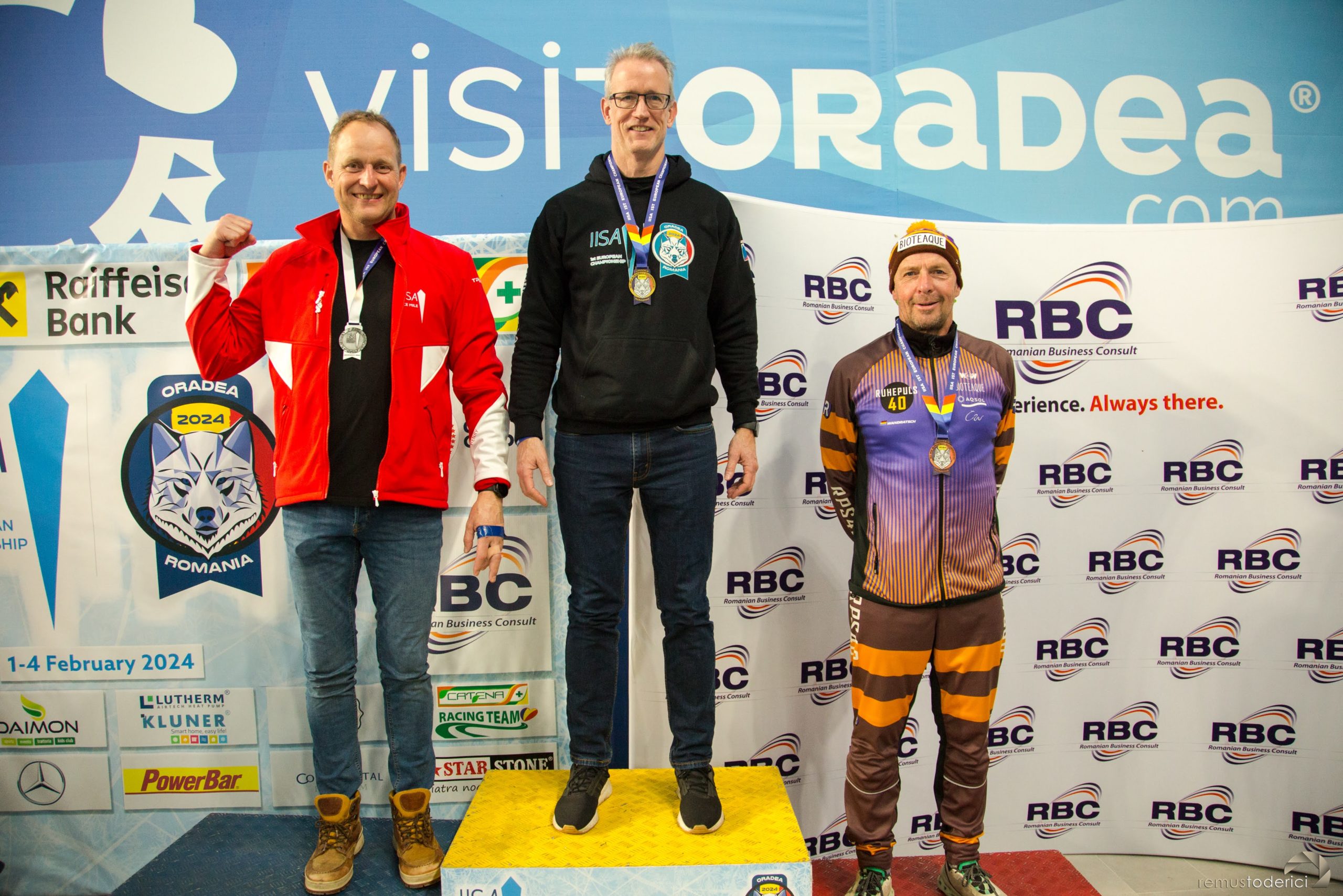 CE inot ape inghetate oradea IISA (547)