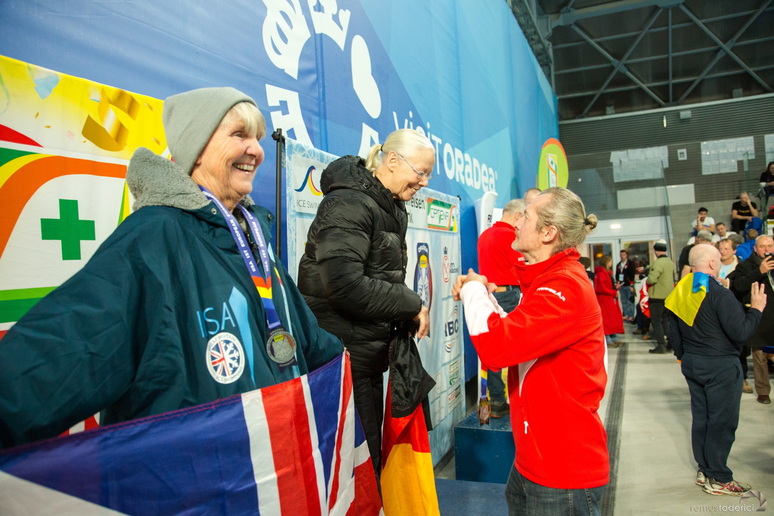 CE inot ape inghetate oradea IISA (553)