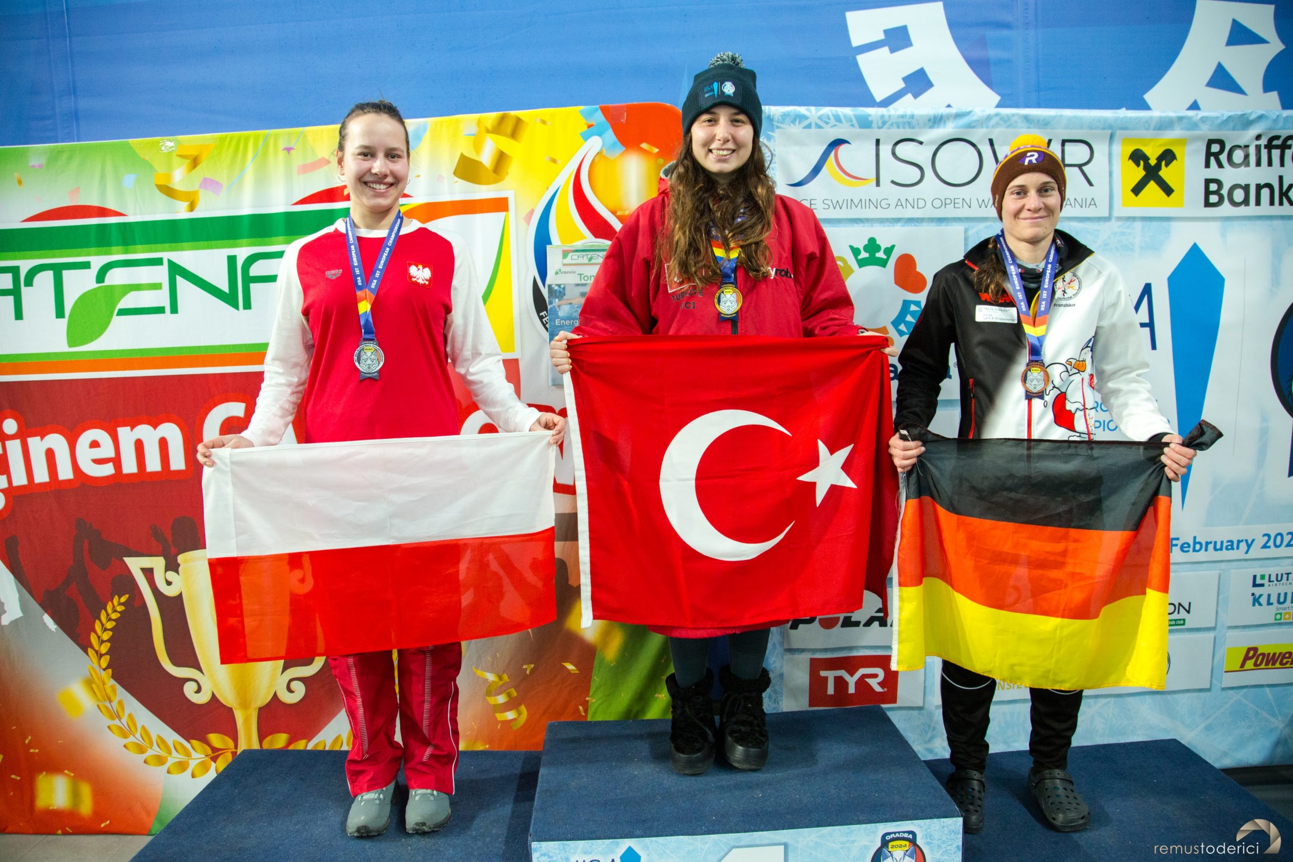 CE inot ape inghetate oradea IISA (566)