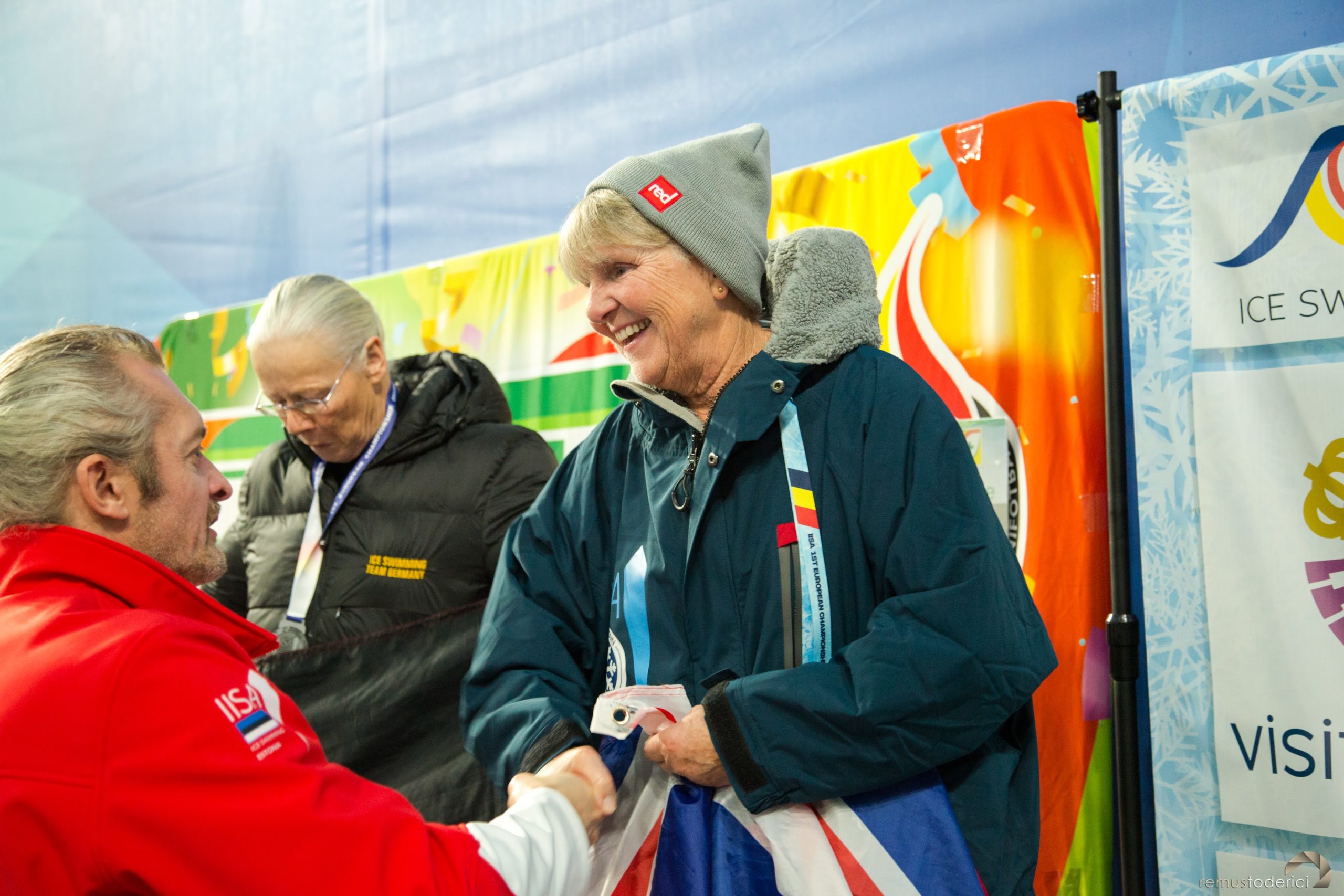 CE inot ape inghetate oradea IISA (590)